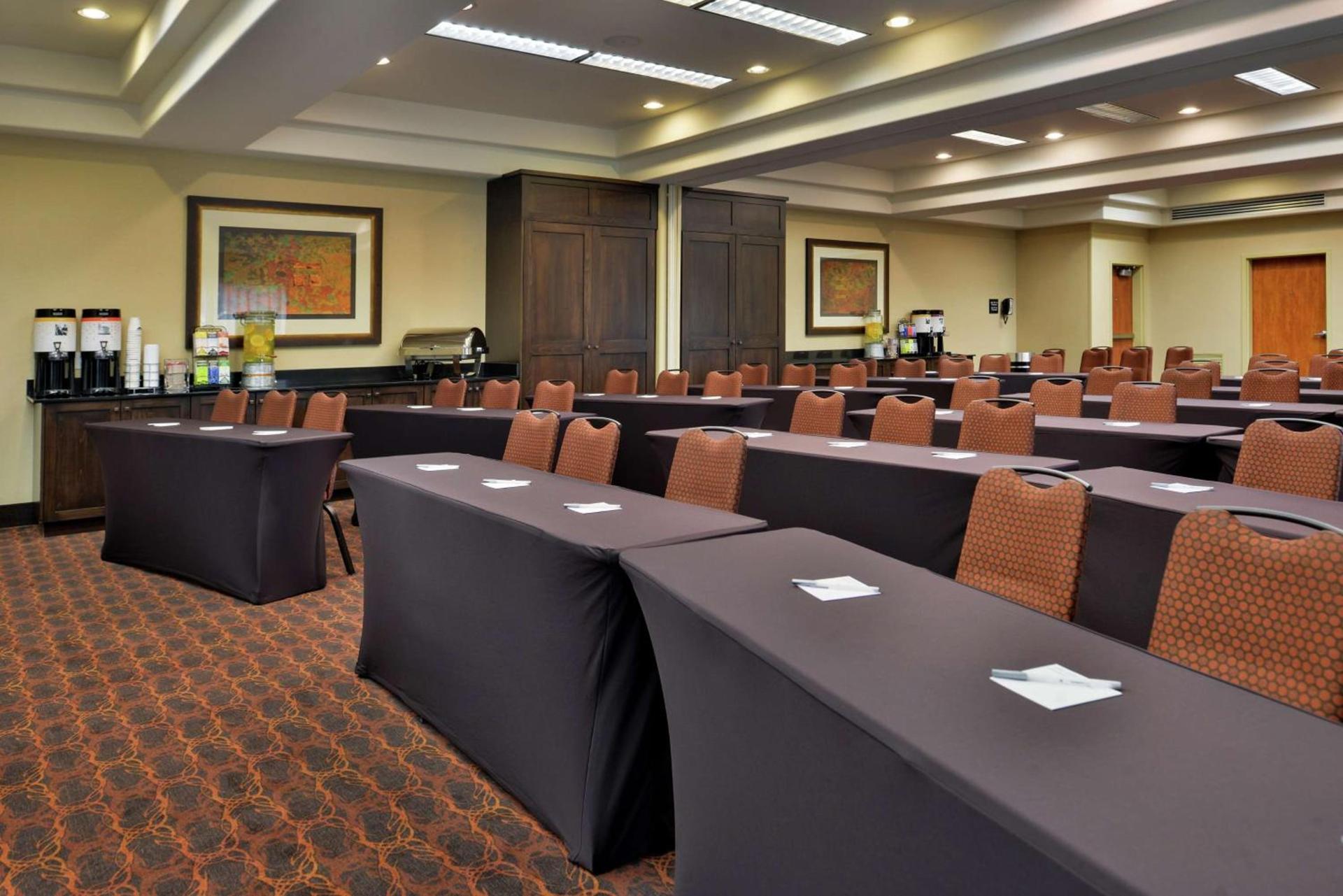 Hampton Inn Idaho Falls / Airport photo 42