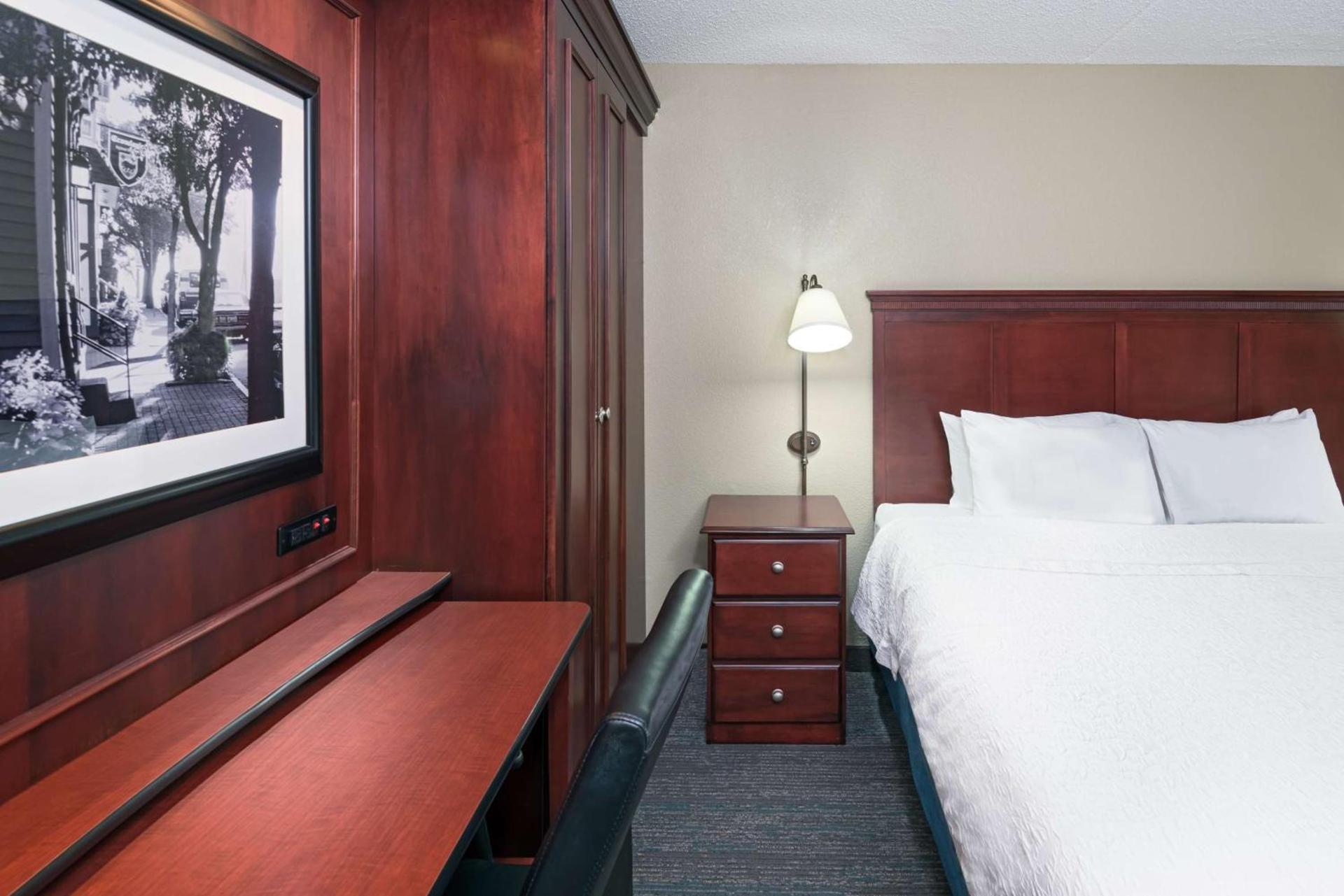 Hampton Inn by Hilton Indianapolis-South photo 18