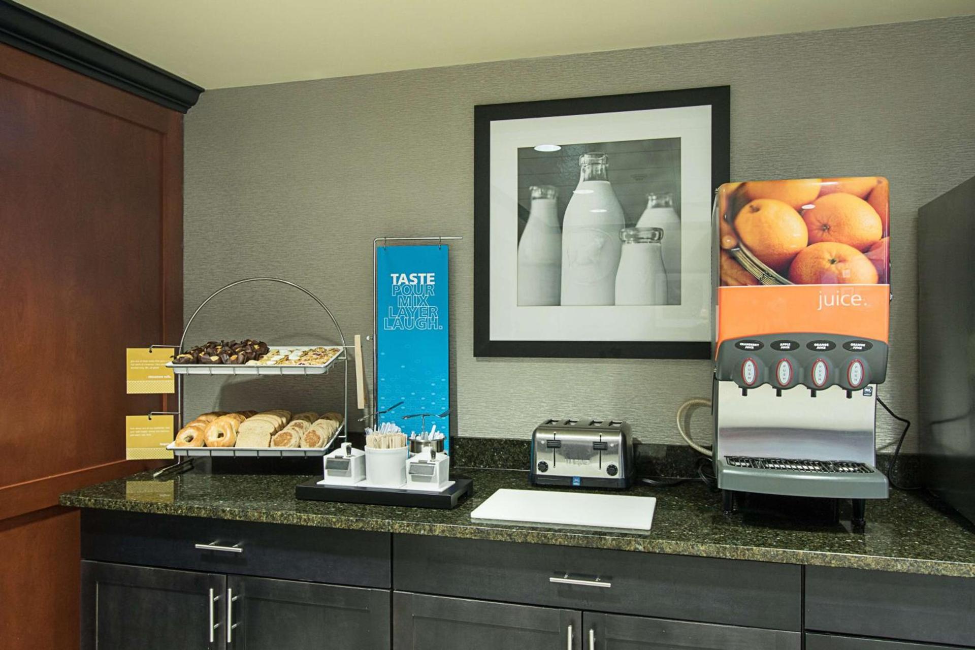 Hampton Inn and Suites Indianapolis/Brownsburg photo 14