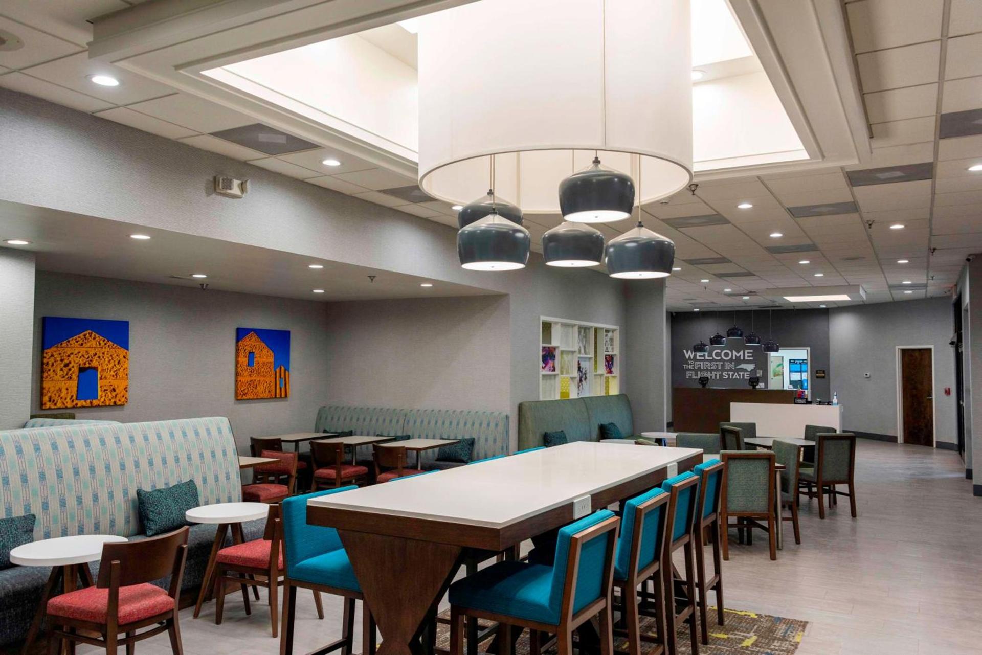 Hampton Inn Kinston photo 15