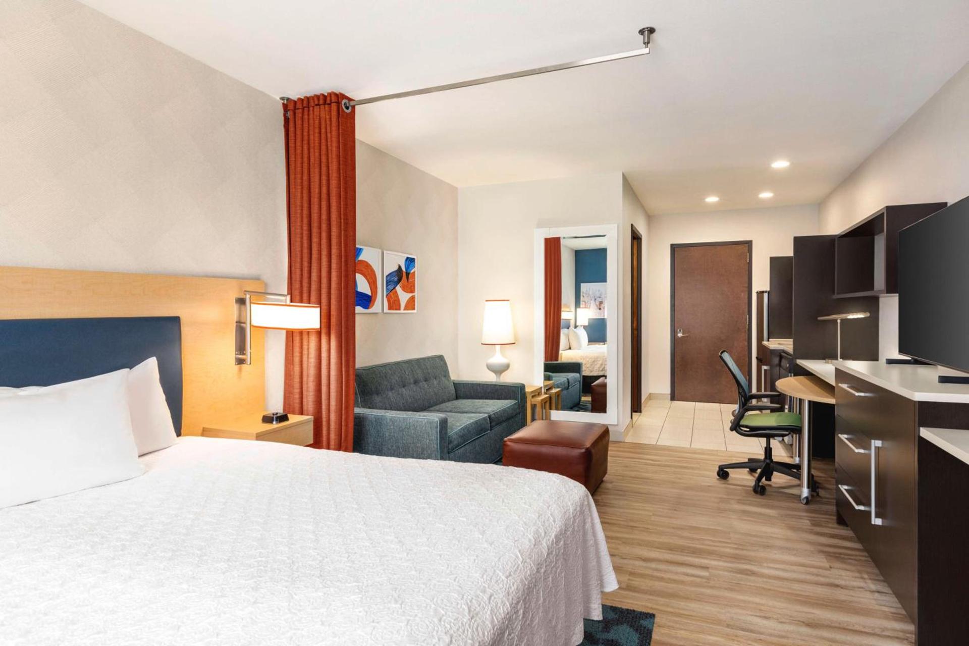 Home2 Suites Long Island City/Manhattan View photo 2