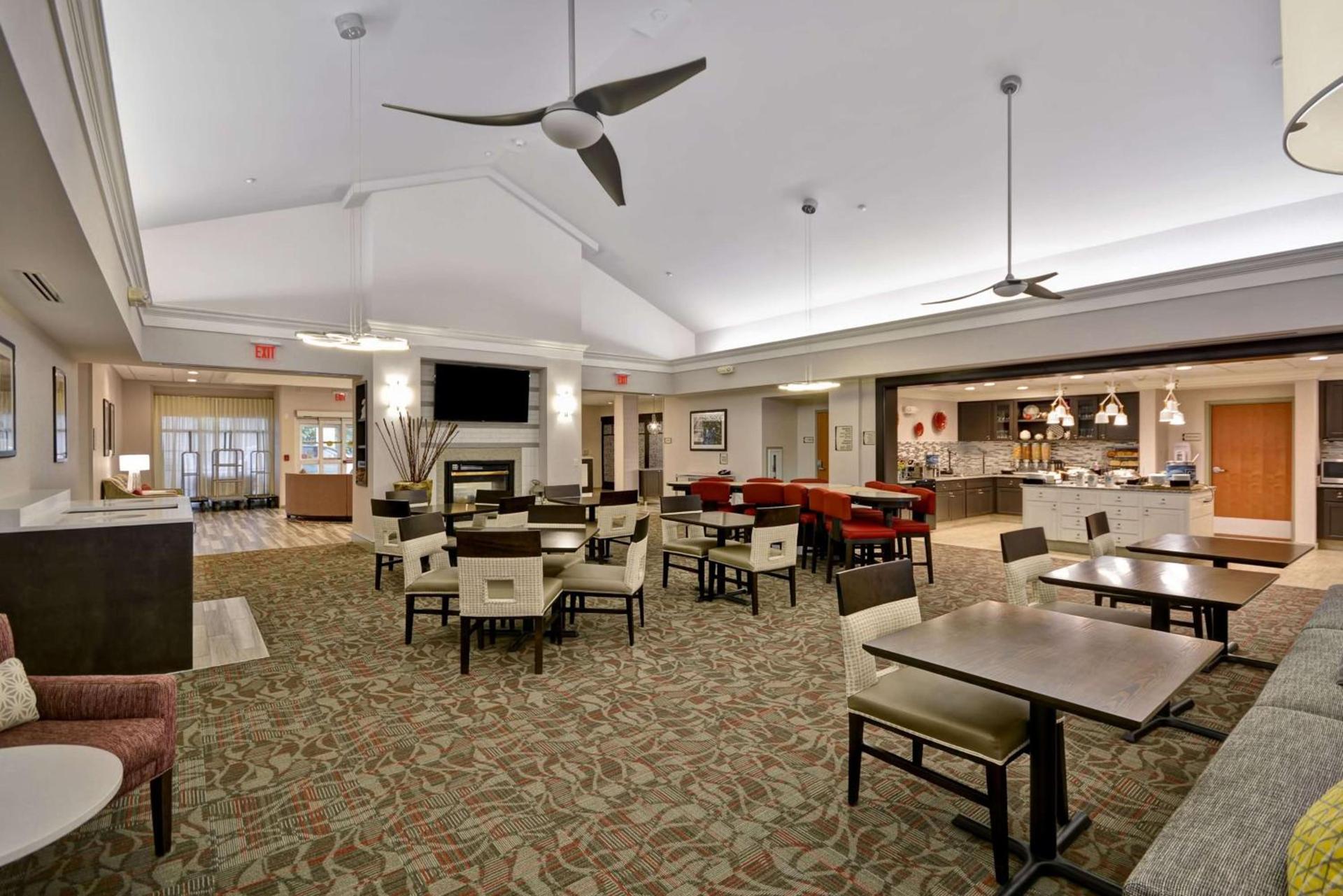 Homewood Suites by Hilton Ithaca photo 9