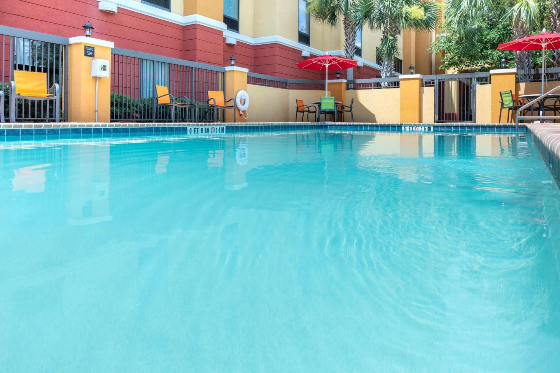 Hampton Inn & Suites Jacksonville South - Bartram Park photo 11