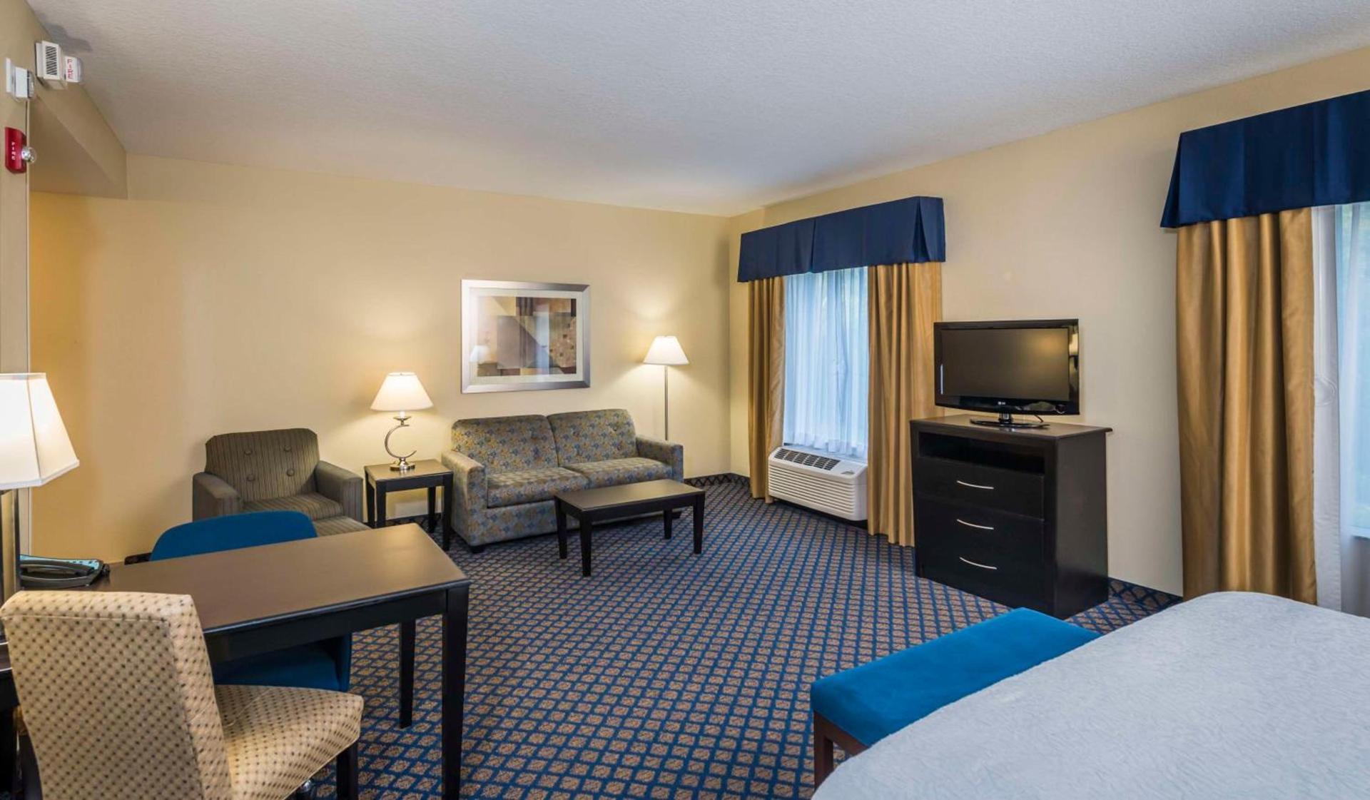 Hampton Inn & Suites Jacksonville South - Bartram Park photo 17