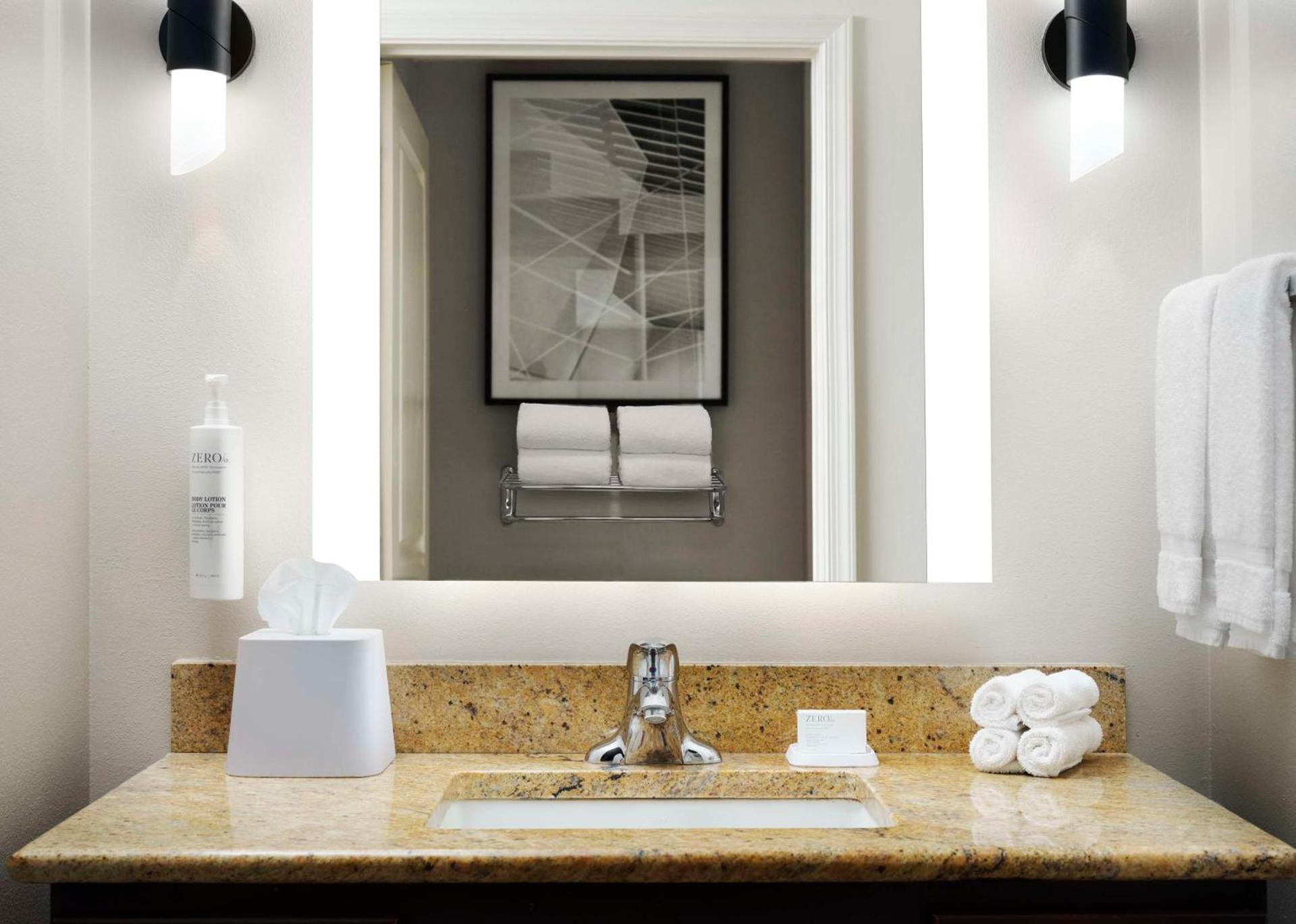 Homewood Suites by Hilton Carle Place - Garden City, NY photo 23