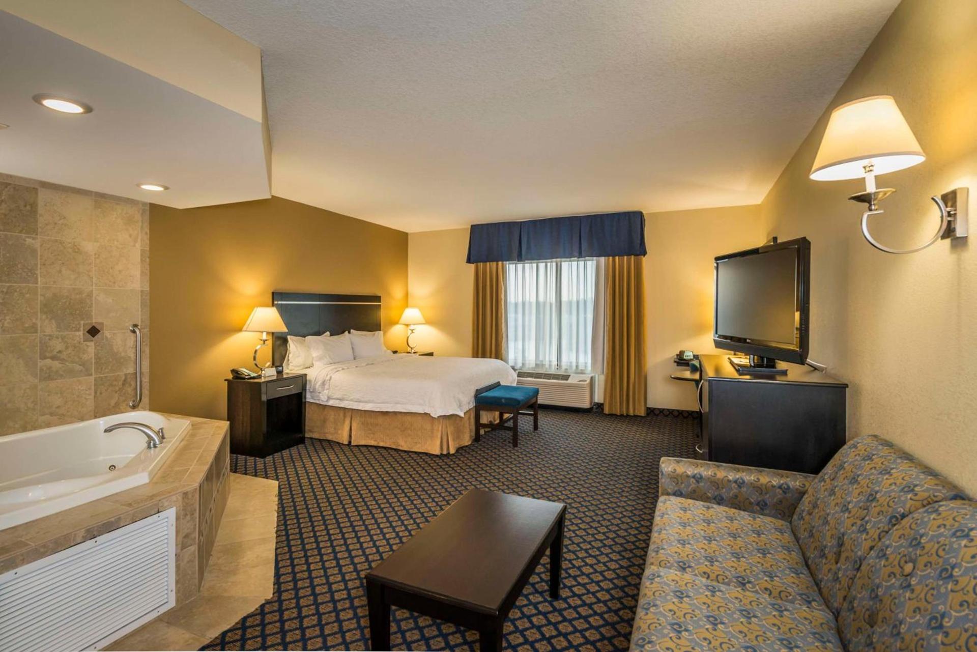 Hampton Inn & Suites Jacksonville South - Bartram Park photo 26
