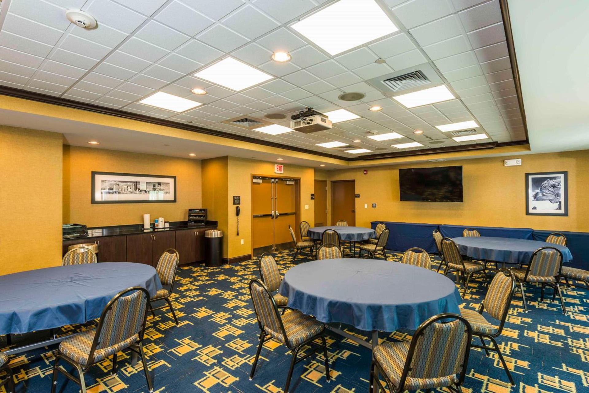 Hampton Inn & Suites Jacksonville South - Bartram Park photo 40