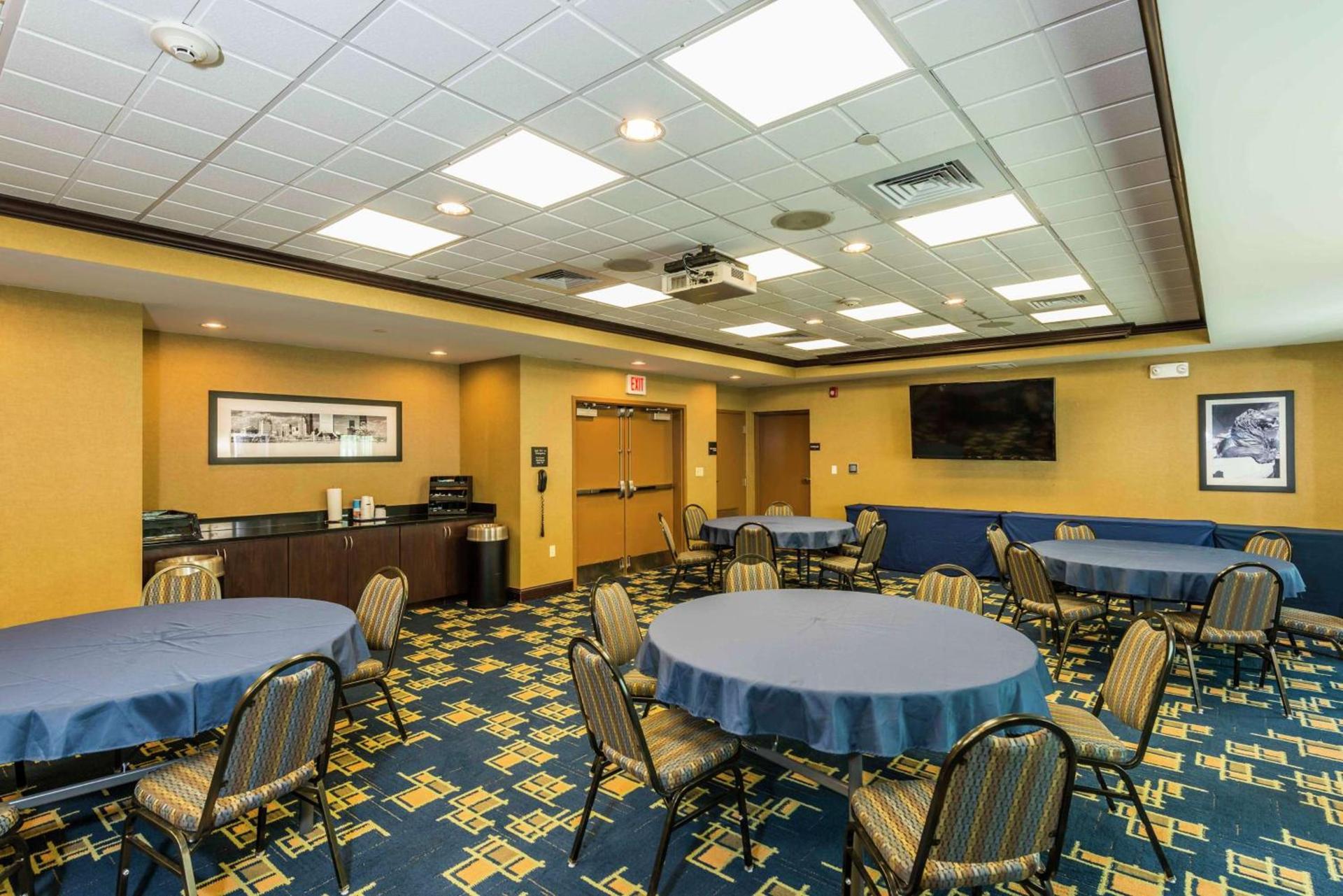 Hampton Inn & Suites Jacksonville South - Bartram Park photo 43