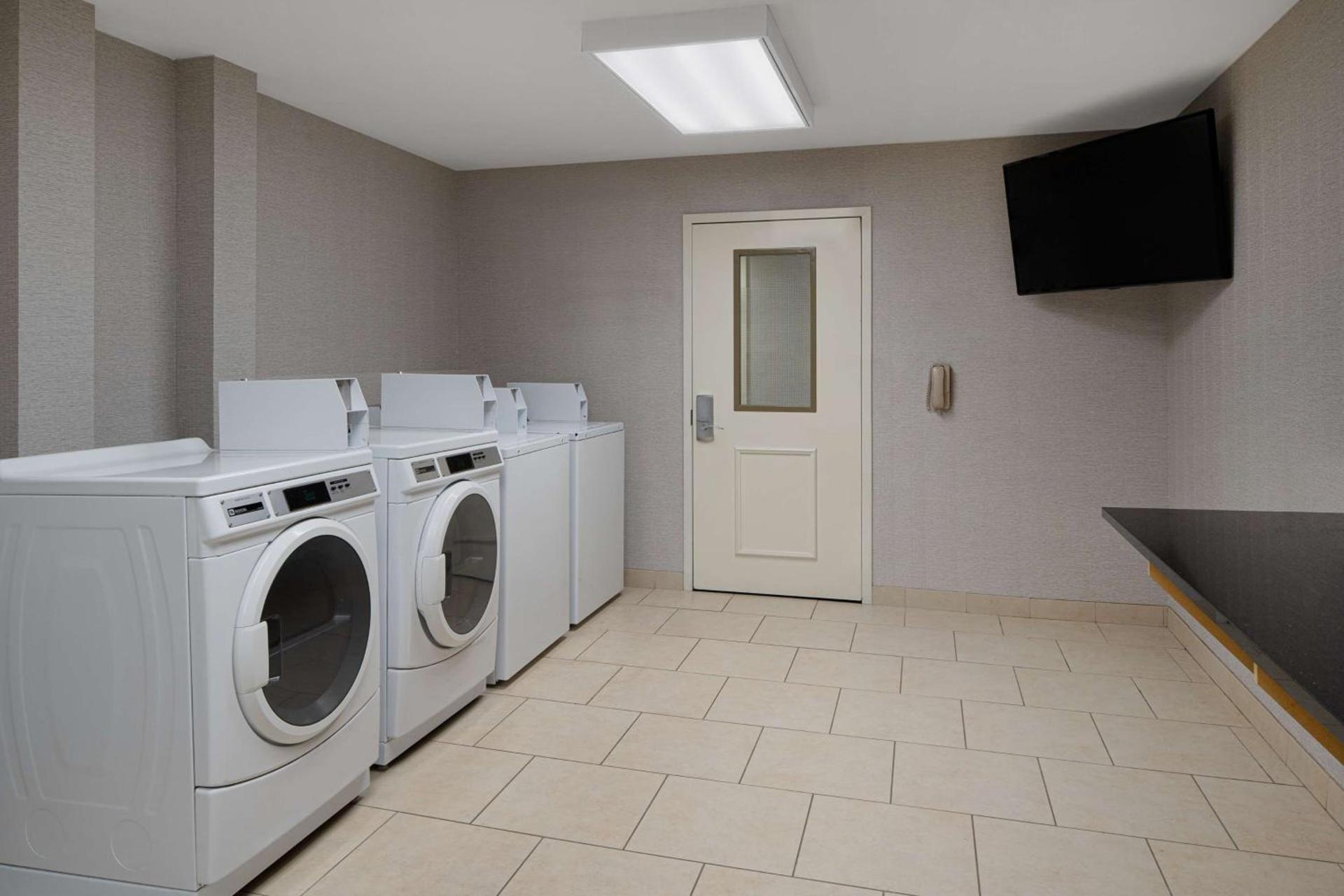 Homewood Suites by Hilton Carle Place - Garden City, NY photo 38