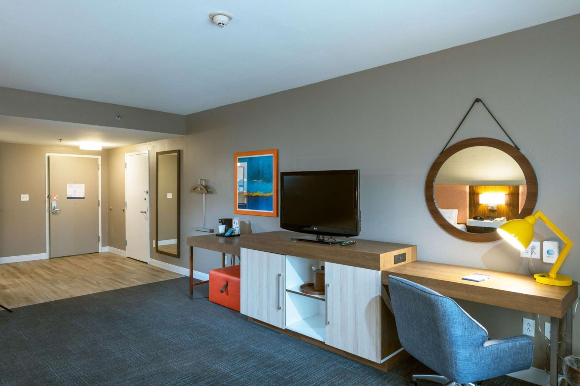 Hampton Inn and Suites Jamestown photo 15