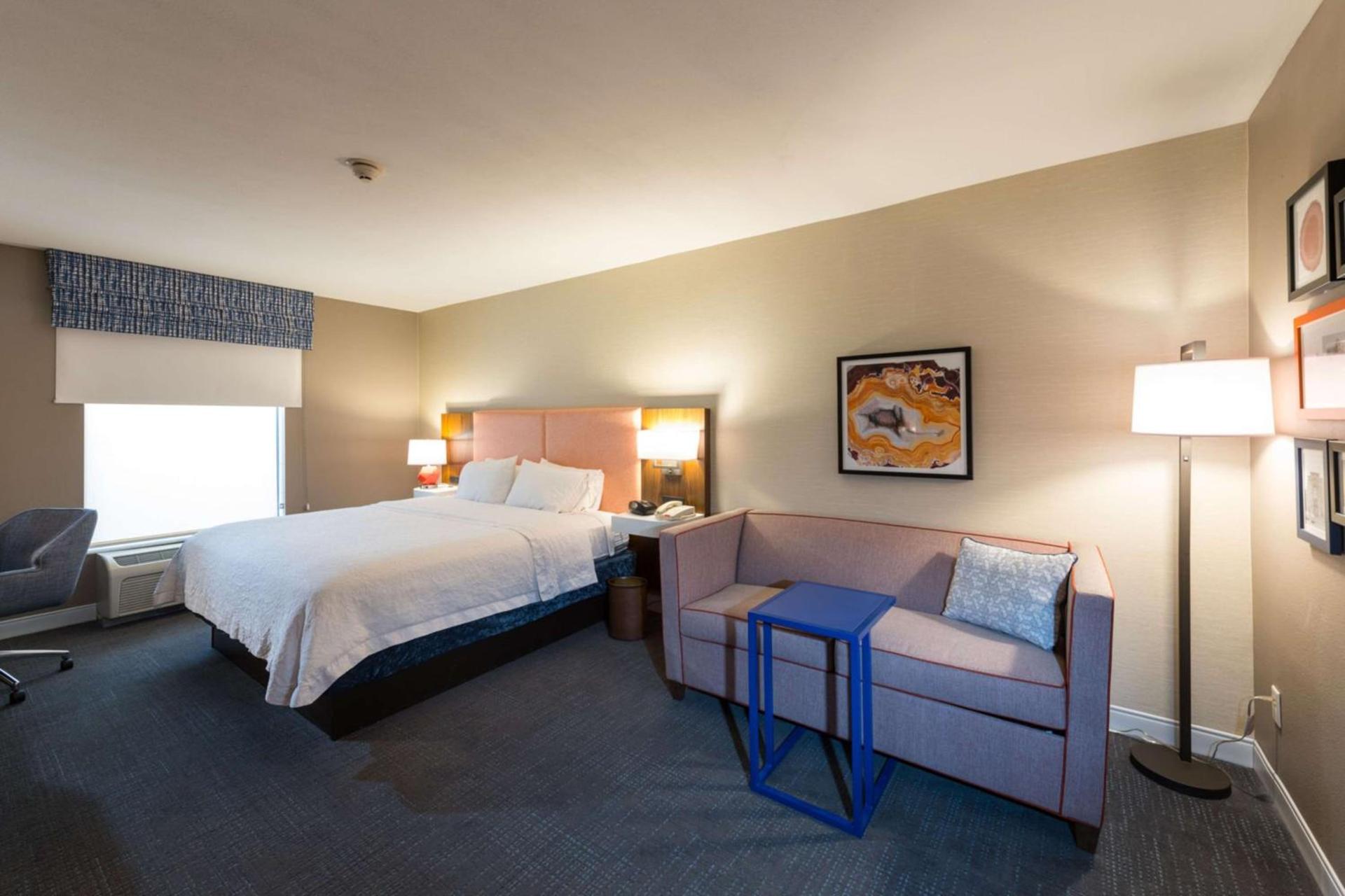 Hampton Inn and Suites Jamestown photo 13