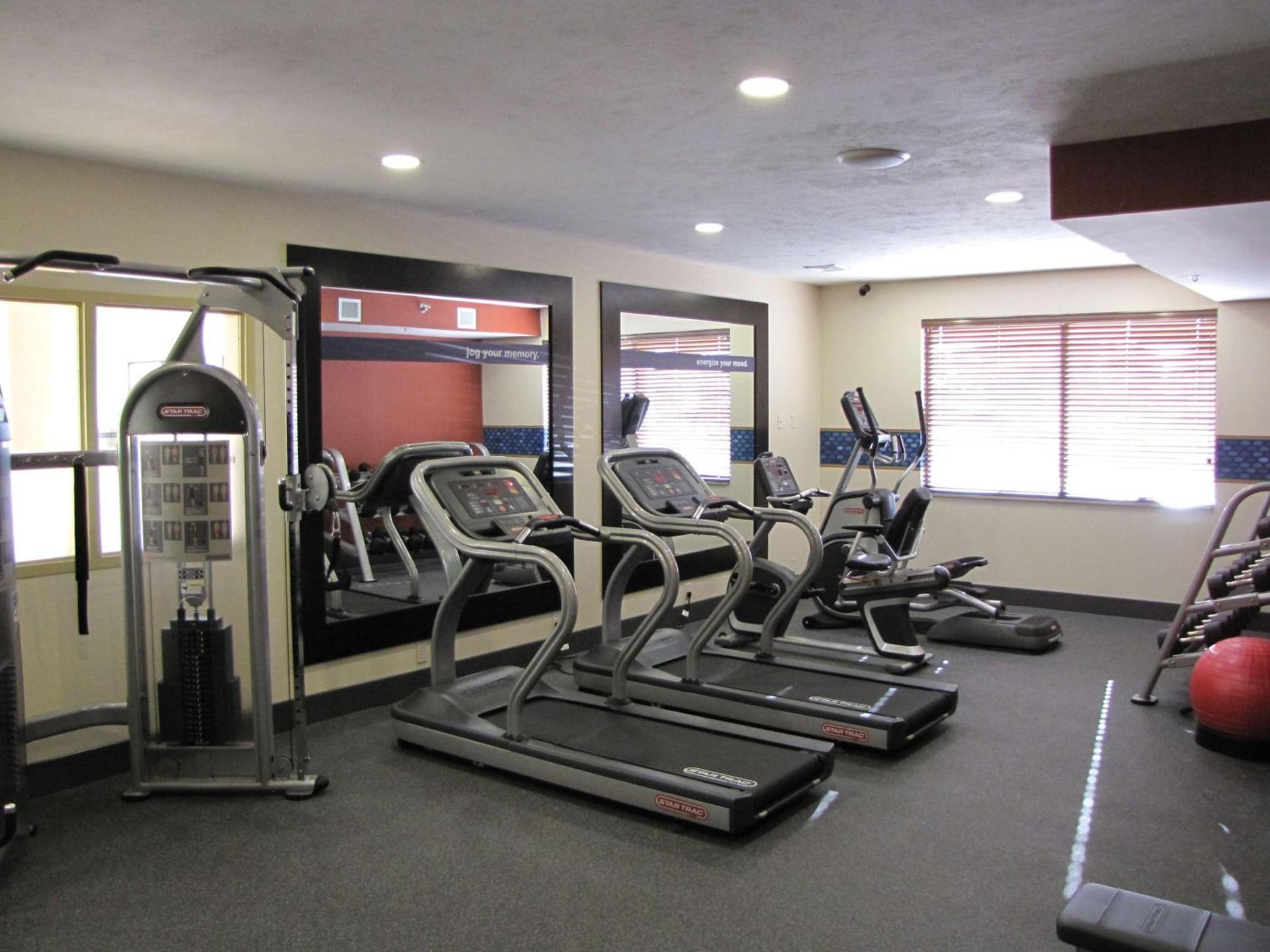 Hampton Inn & Suites Jamestown photo 5