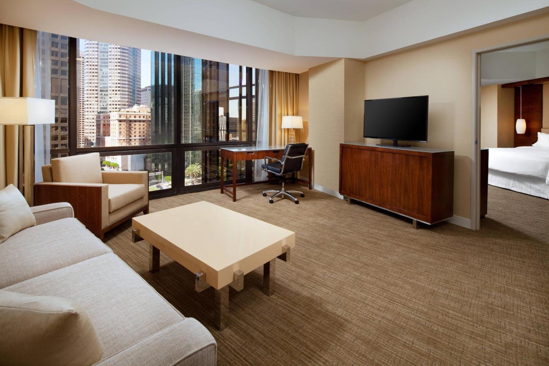 The Westin Bonaventure Hotel & Suites, Los Angeles photo 33