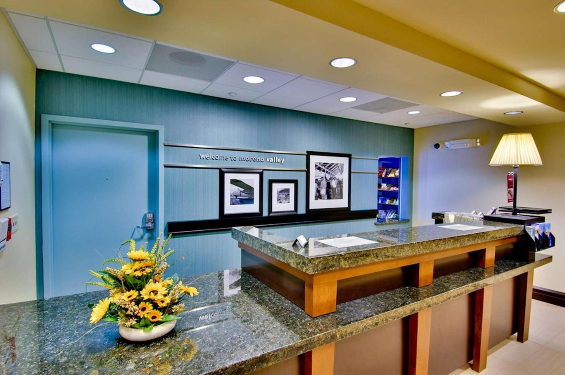 Hampton Inn & Suites Moreno Valley photo 11