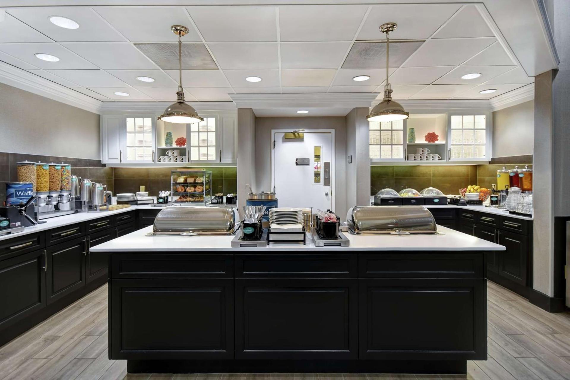Homewood Suites by Hilton Edgewater-NYC Area photo 8
