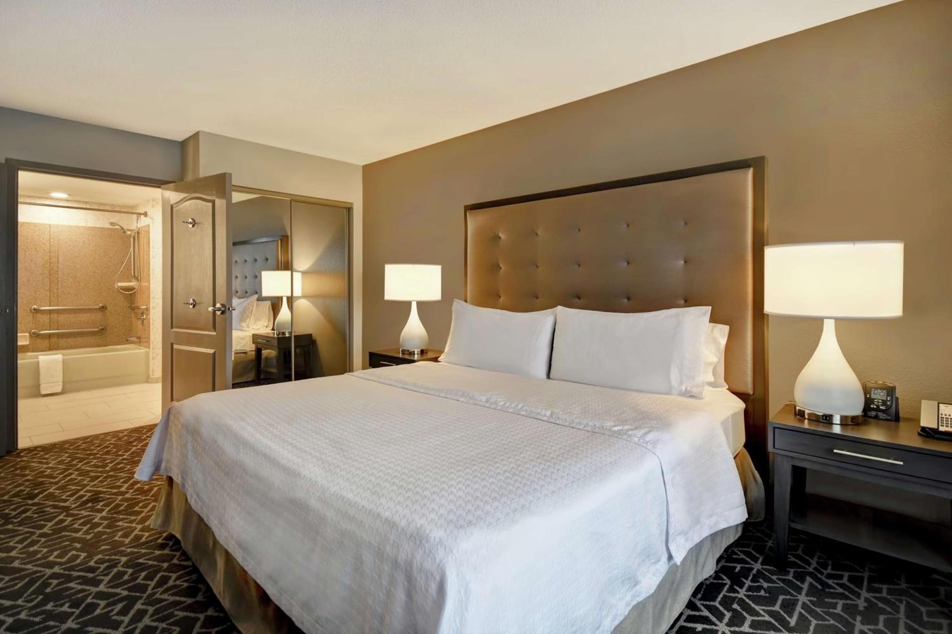 Homewood Suites by Hilton Edgewater-NYC Area photo 11