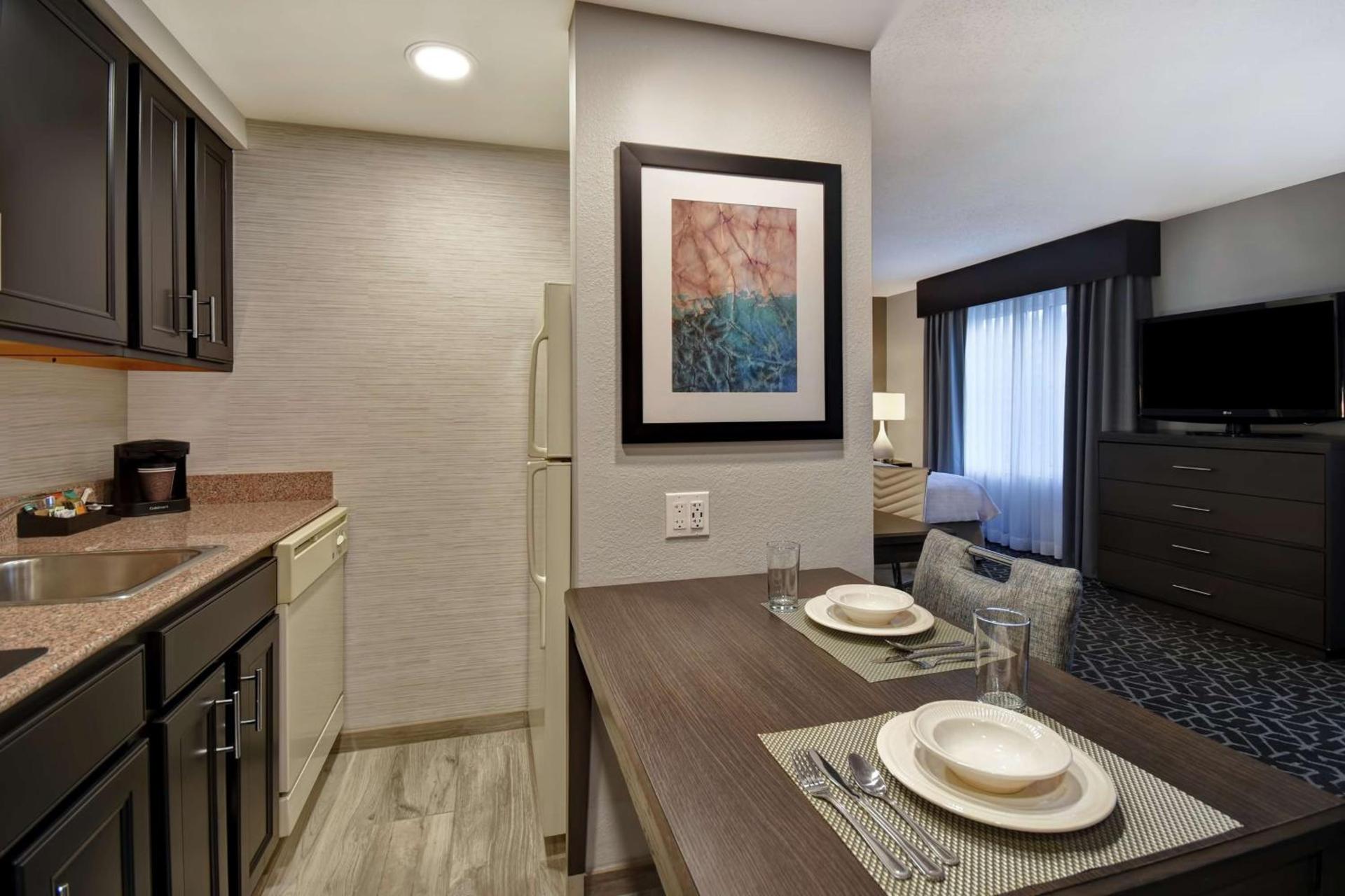 Homewood Suites by Hilton Edgewater-NYC Area photo 42