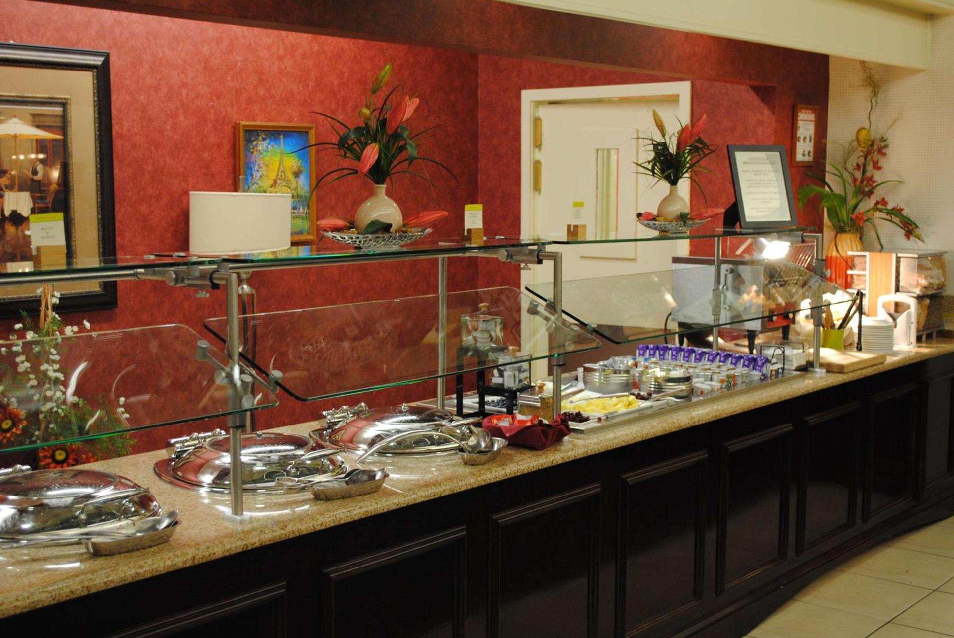 DoubleTree by Hilton Fayetteville photo 7