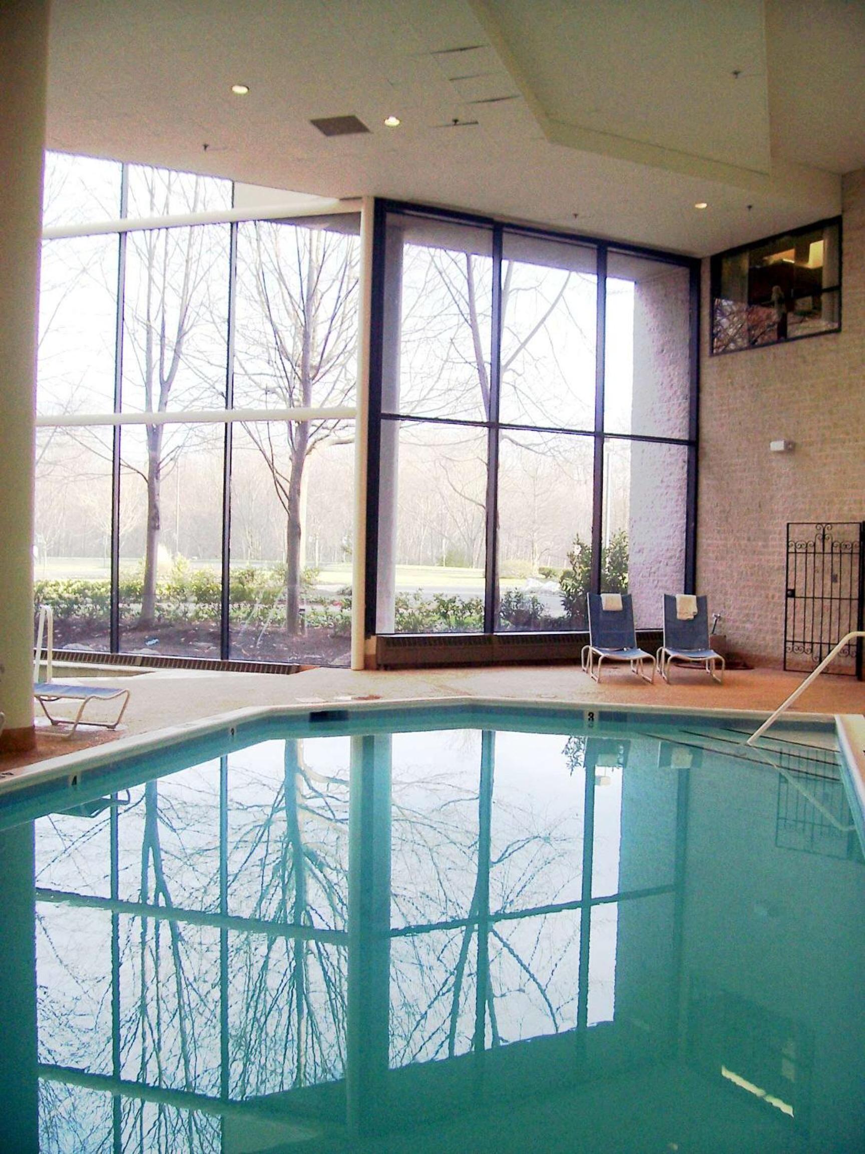 DoubleTree by Hilton Hotel & Executive Meeting Center Somerset photo 10