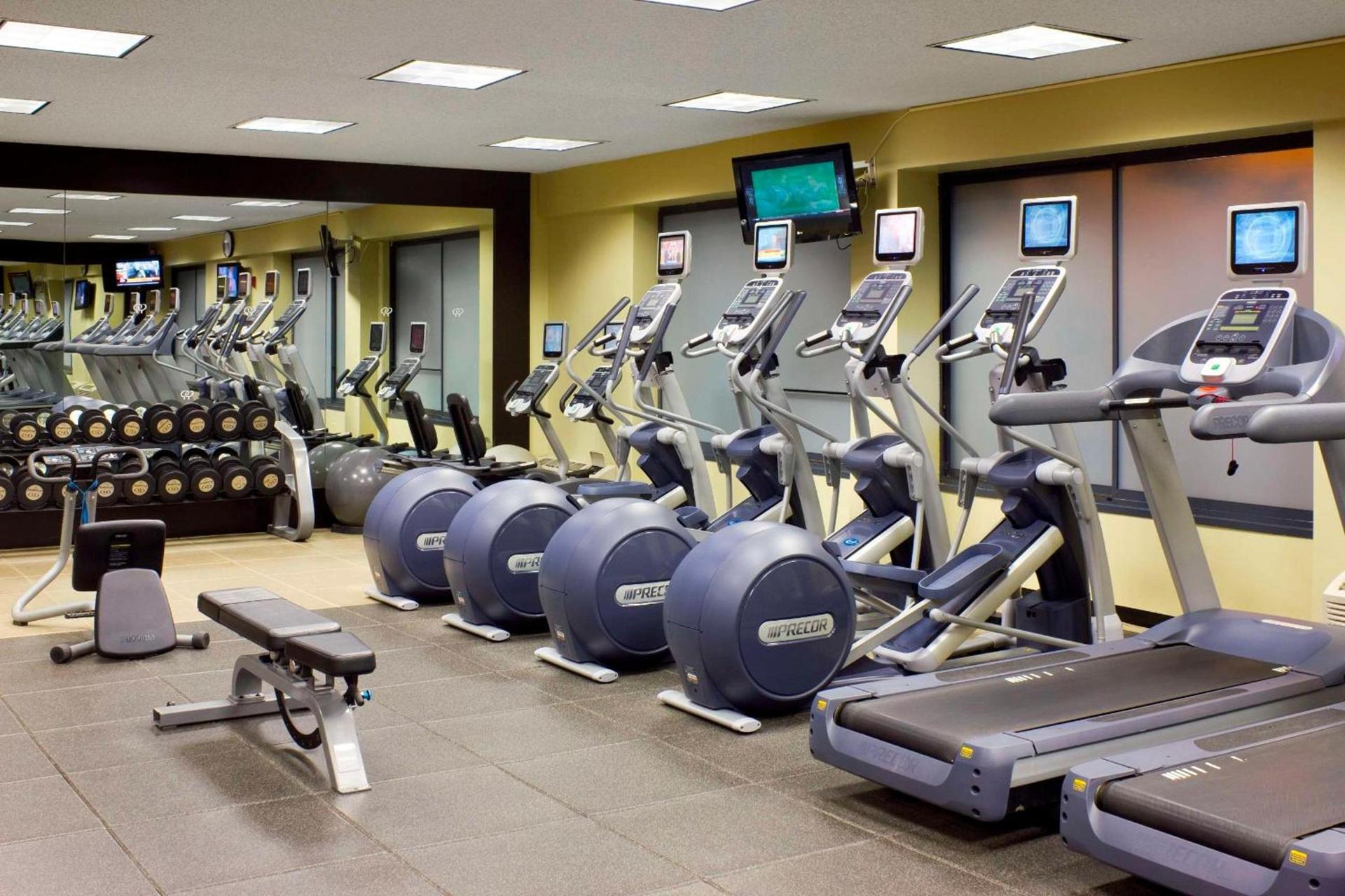 DoubleTree by Hilton Hotel & Executive Meeting Center Somerset photo 15