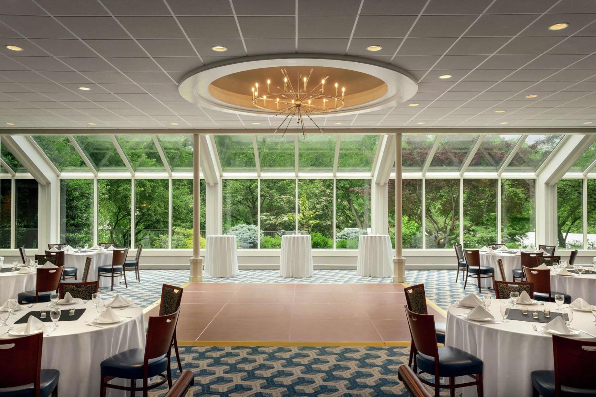 DoubleTree by Hilton Hotel & Executive Meeting Center Somerset photo 30