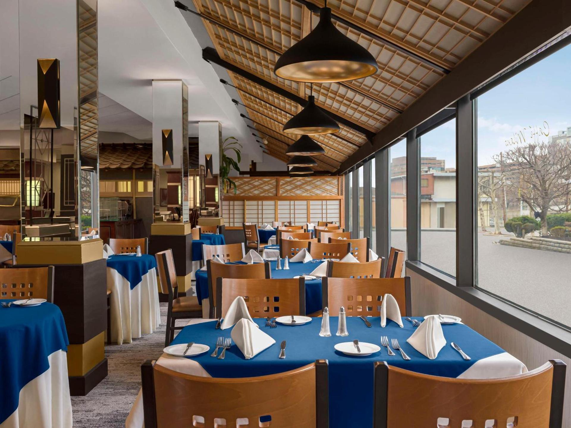 DoubleTree by Hilton Fort Lee/George Washington Bridge photo 6