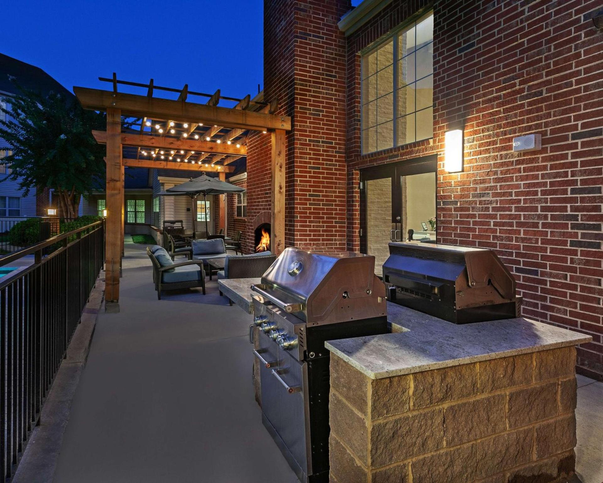 Homewood Suites by Hilton Greensboro photo 3