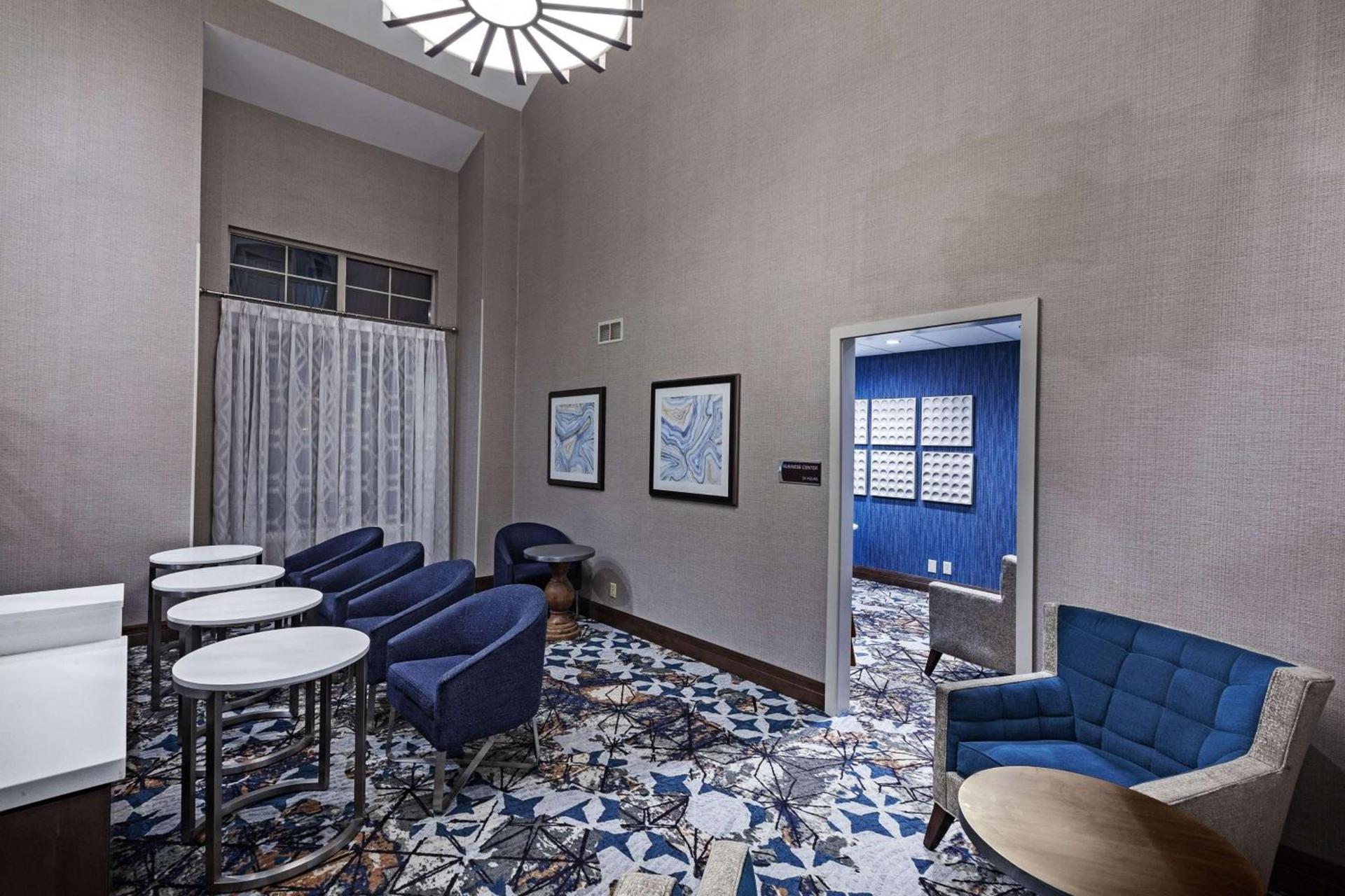 Homewood Suites by Hilton Greensboro photo 10
