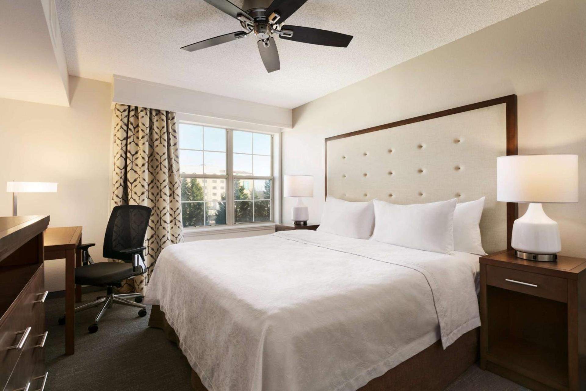 Homewood Suites by Hilton Greensboro photo 27