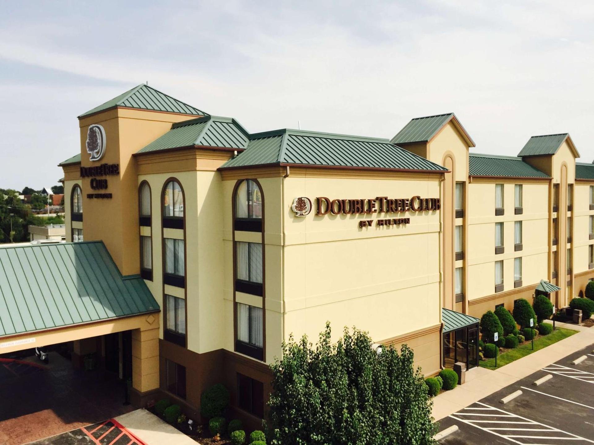 DoubleTree by Hilton Springdale photo 2