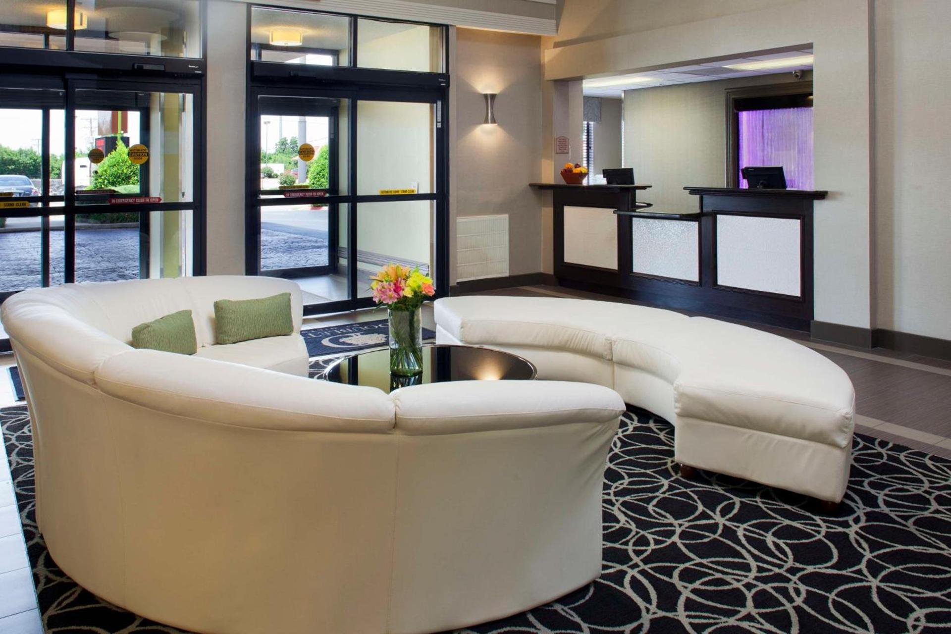 DoubleTree by Hilton Springdale photo 4