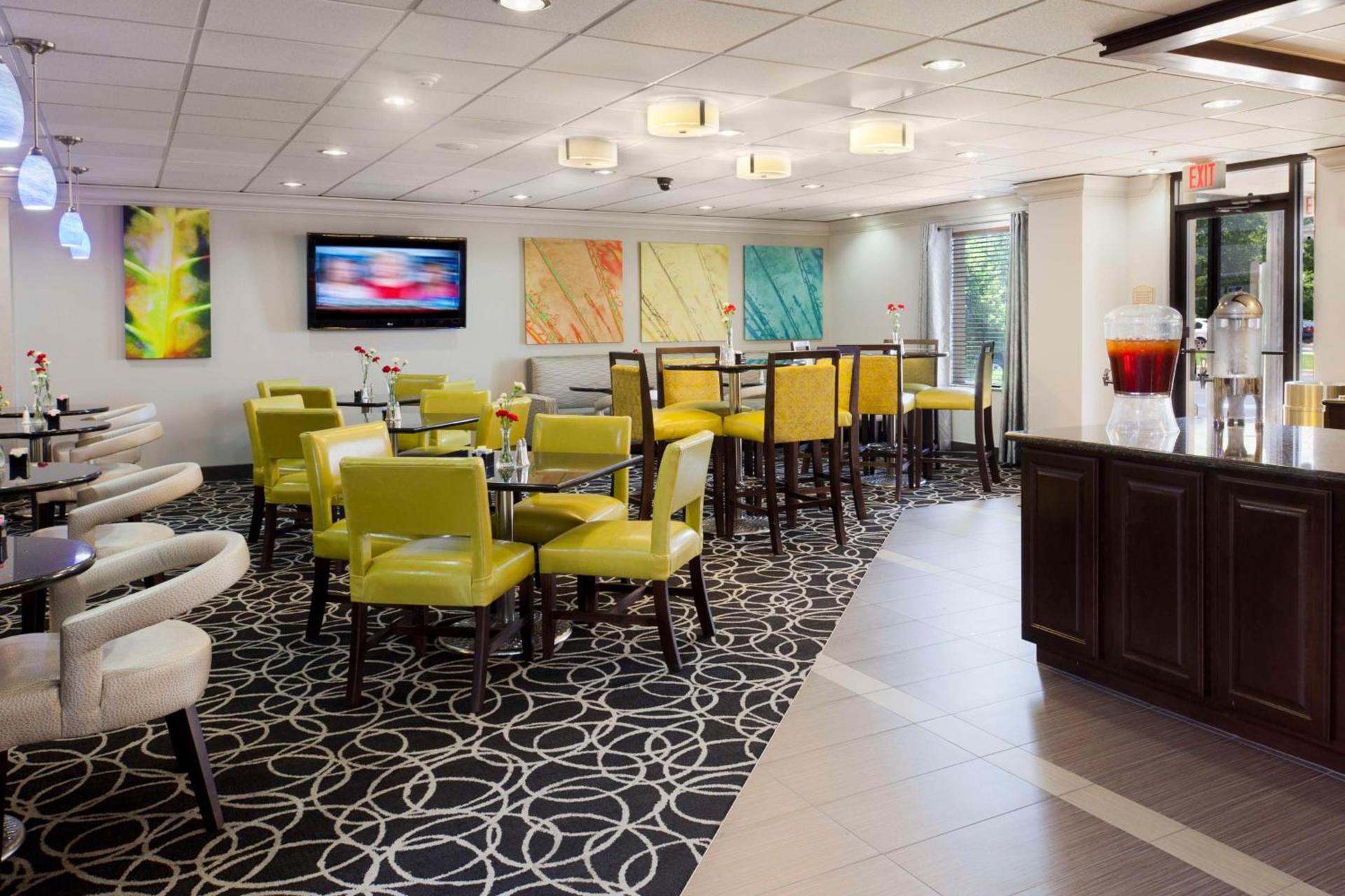 DoubleTree by Hilton Springdale photo 7