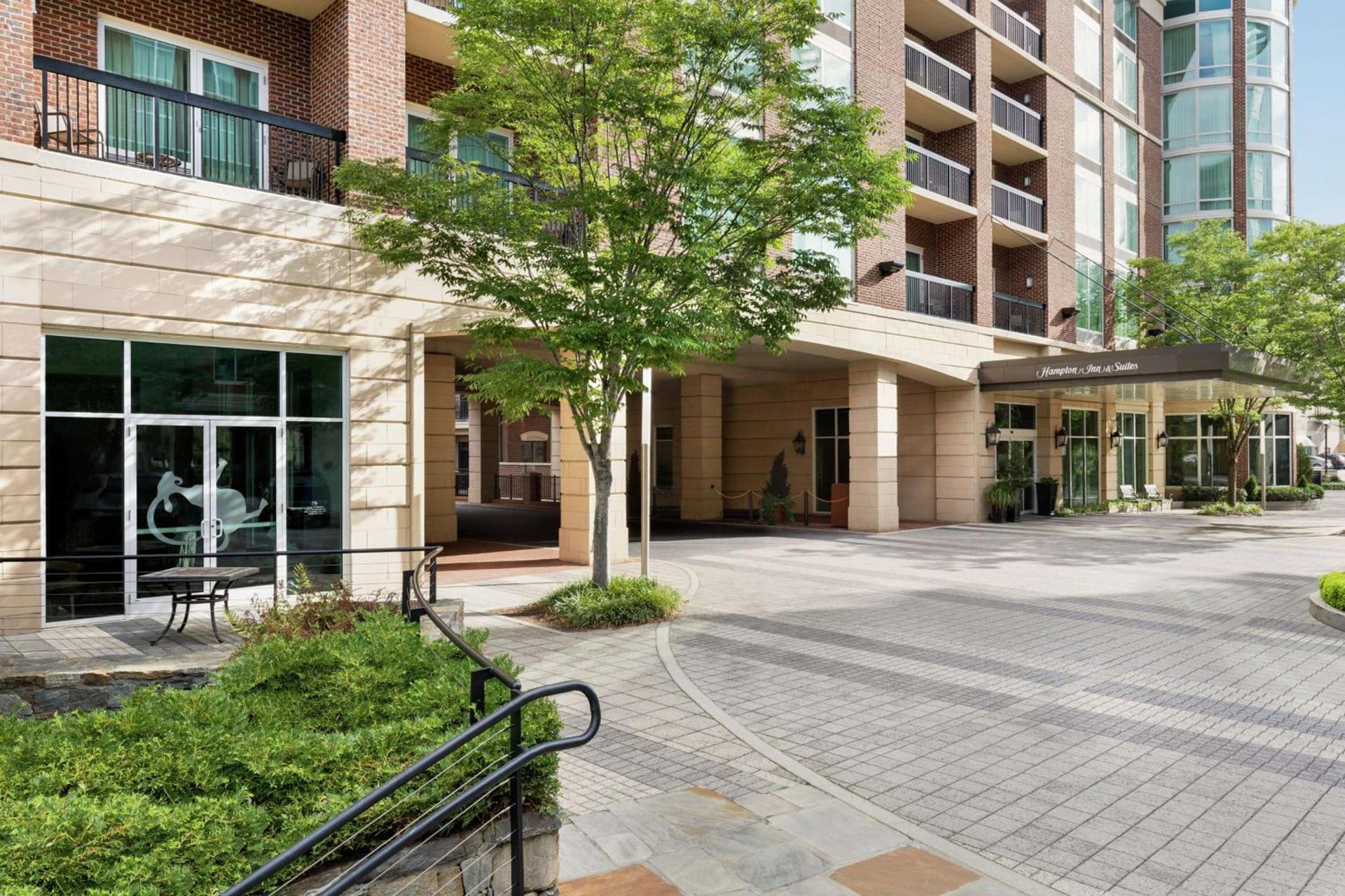 Hampton Inn & Suites Greenville-Downtown-Riverplace photo 7