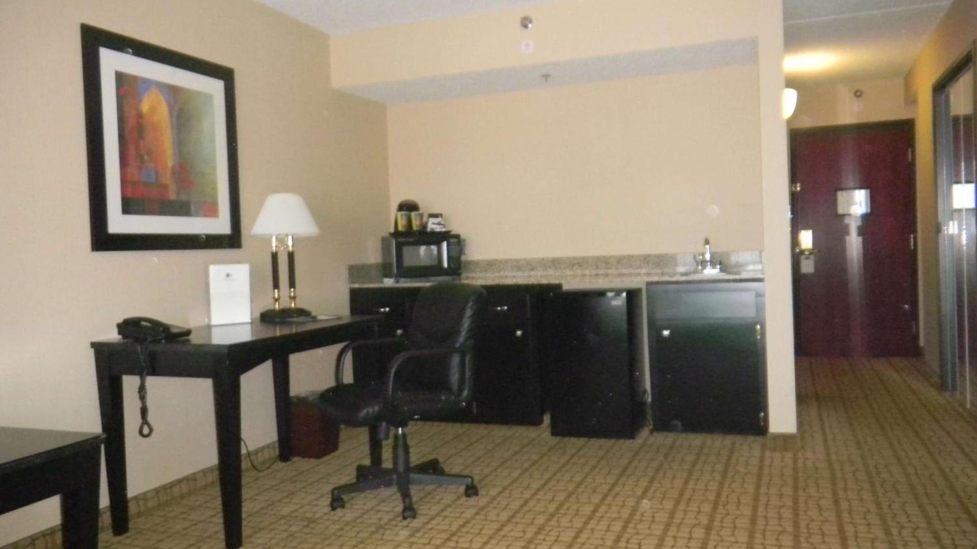 DoubleTree by Hilton Springdale photo 15