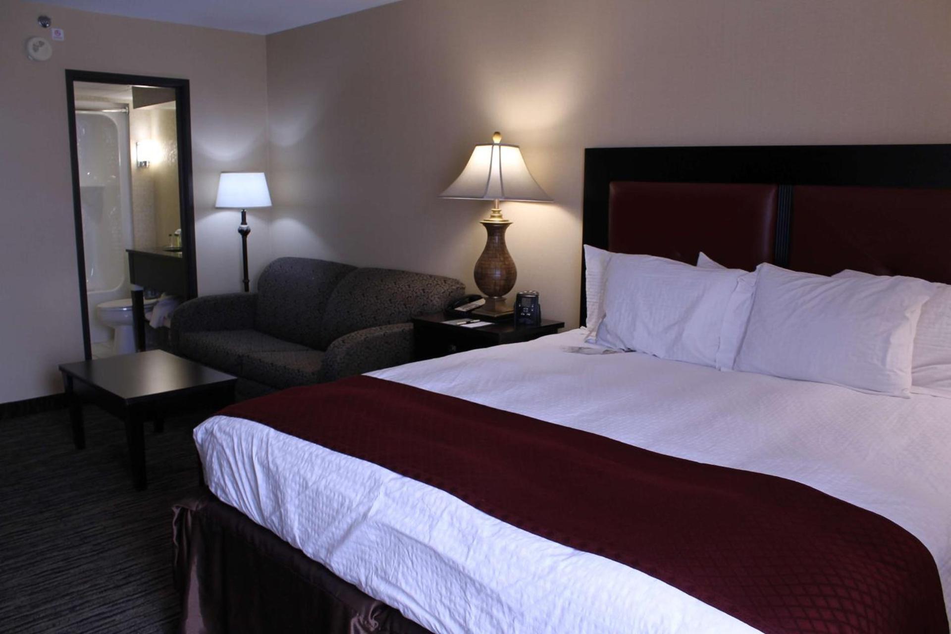 DoubleTree by Hilton Springdale photo 14