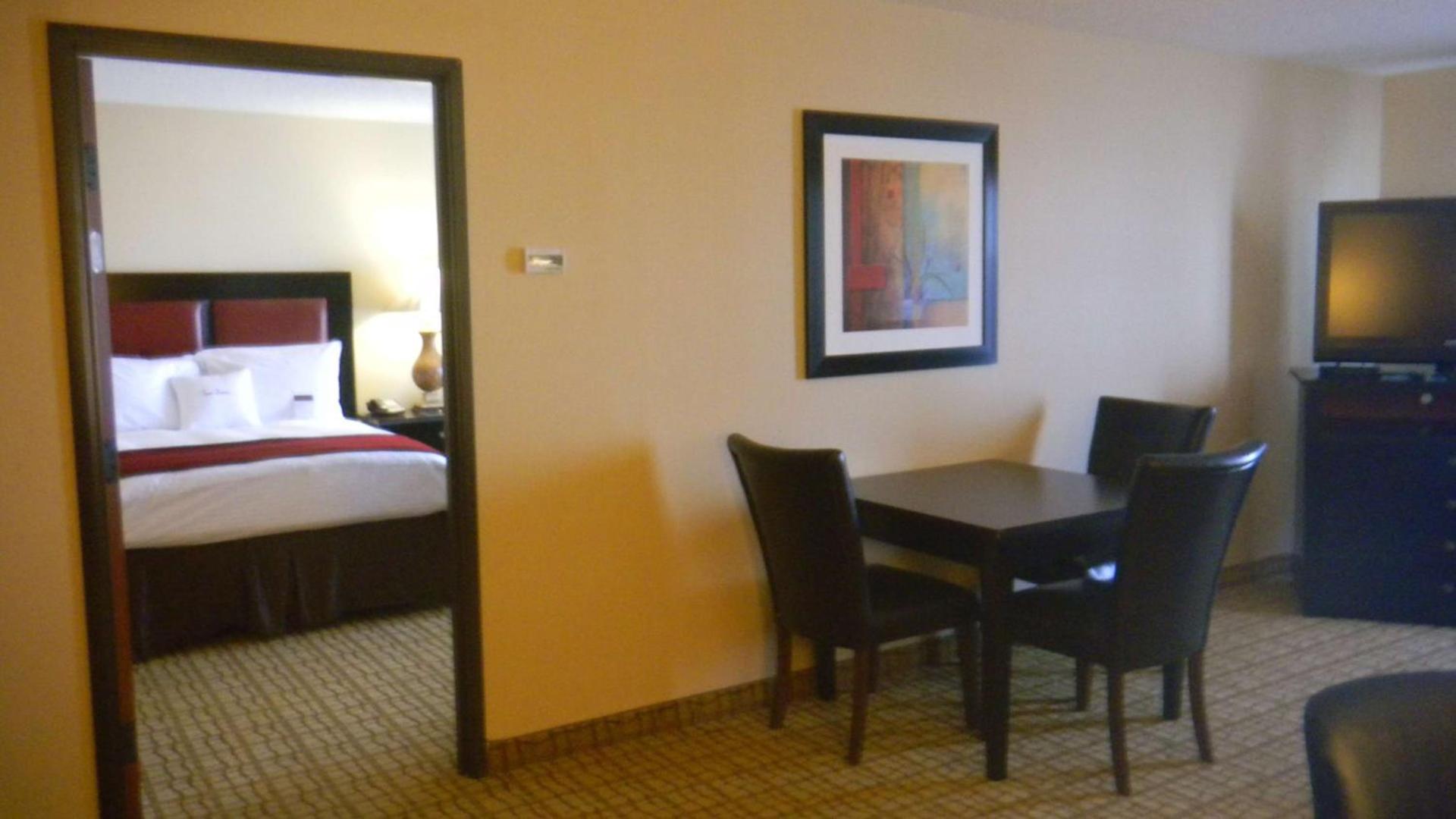 DoubleTree by Hilton Springdale photo 26