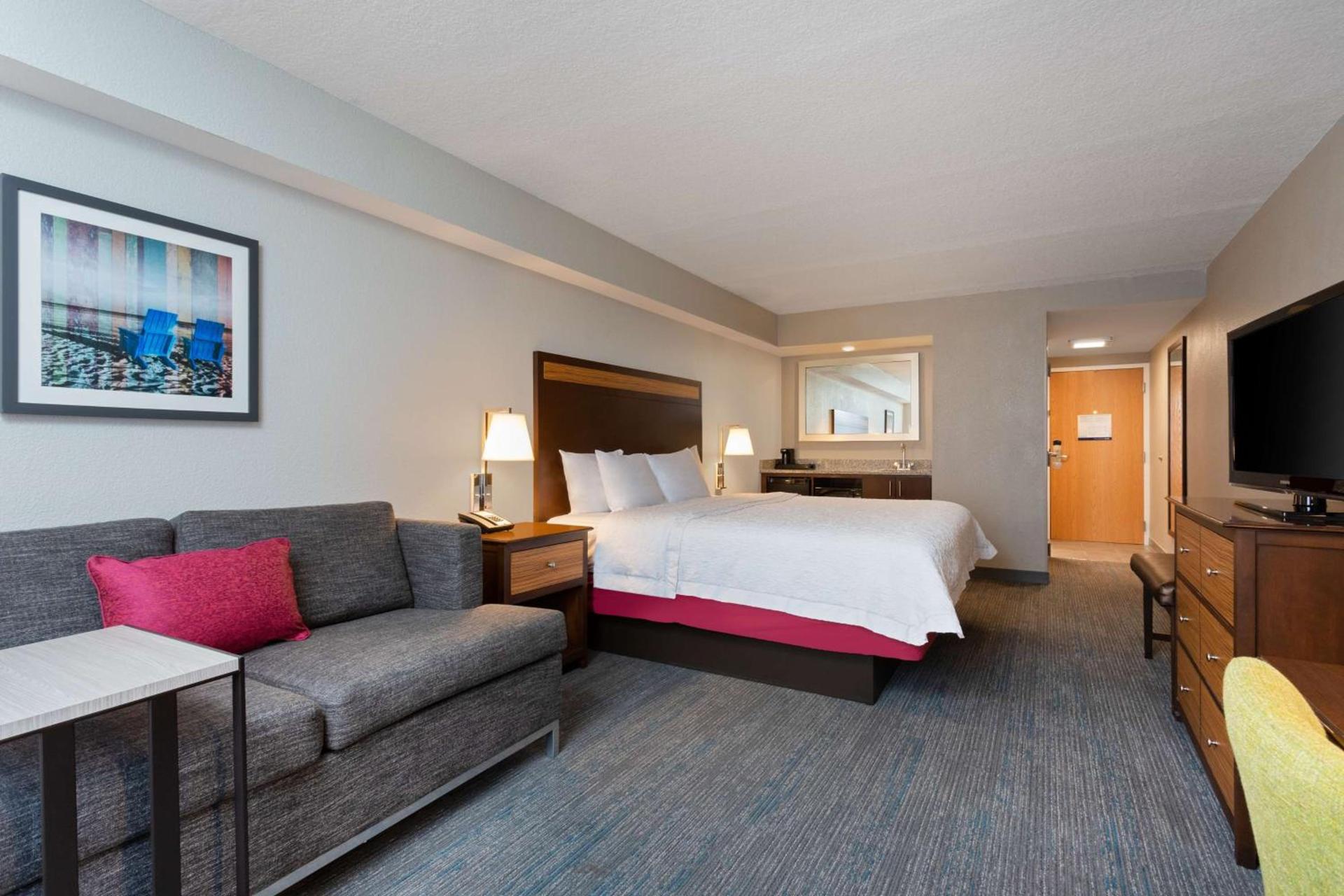 Hampton Inn & Suites Fort Myers Beach/Sanibel Gateway photo 16