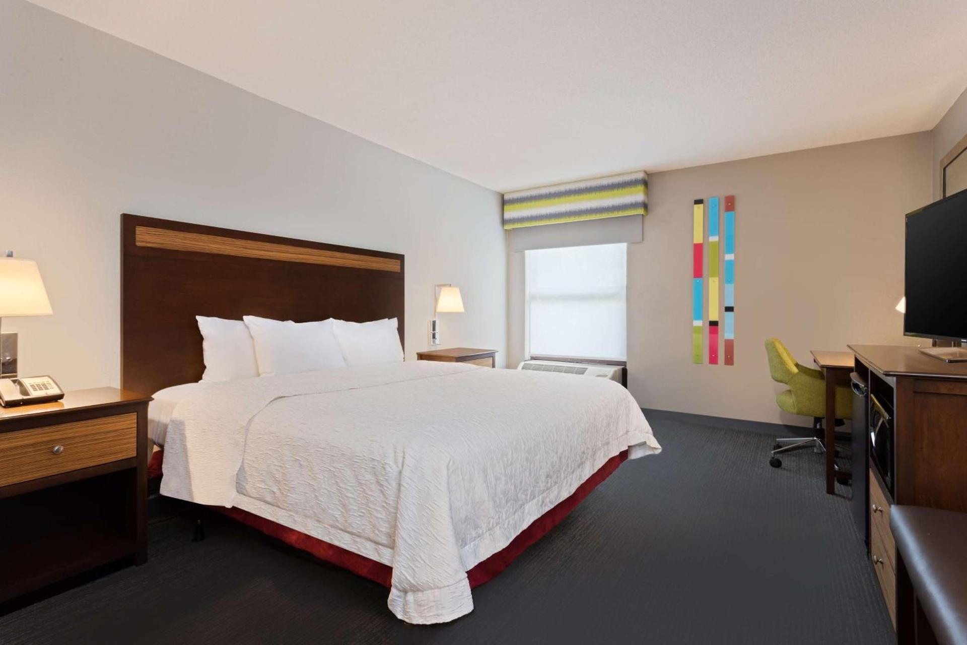 Hampton Inn & Suites Fort Myers Beach/Sanibel Gateway photo 18