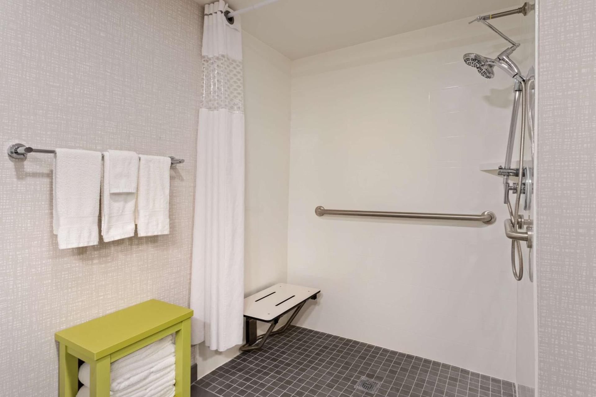 Hampton Inn & Suites Fort Myers Beach/Sanibel Gateway photo 30