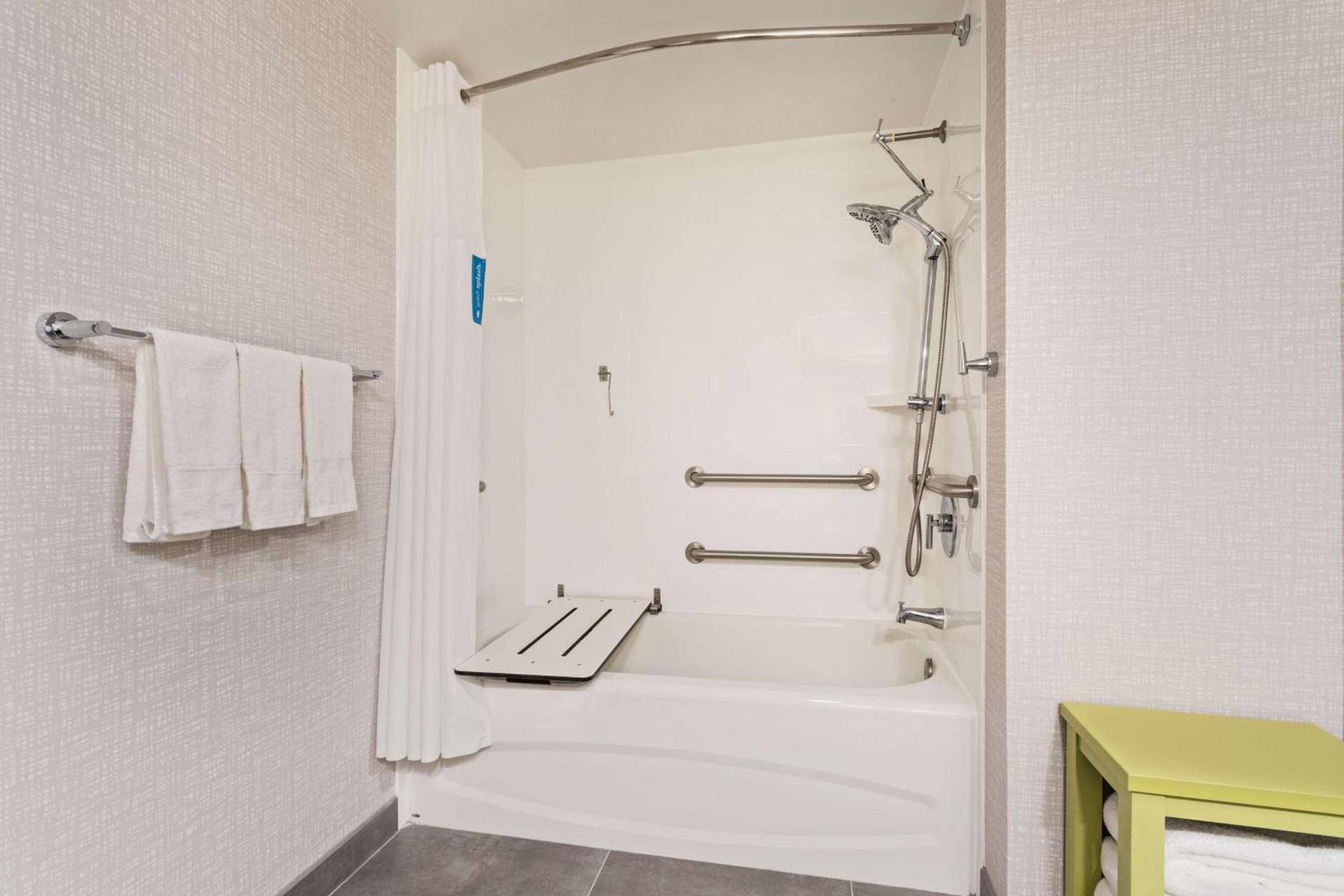 Hampton Inn & Suites Fort Myers Beach/Sanibel Gateway photo 35