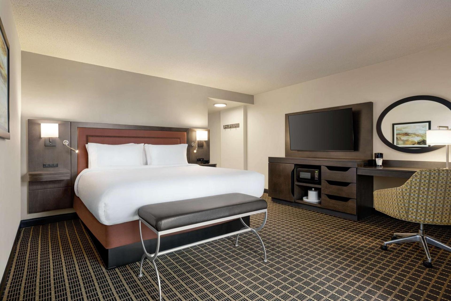 Hampton Inn & Suites Greenville-Downtown-Riverplace photo 28
