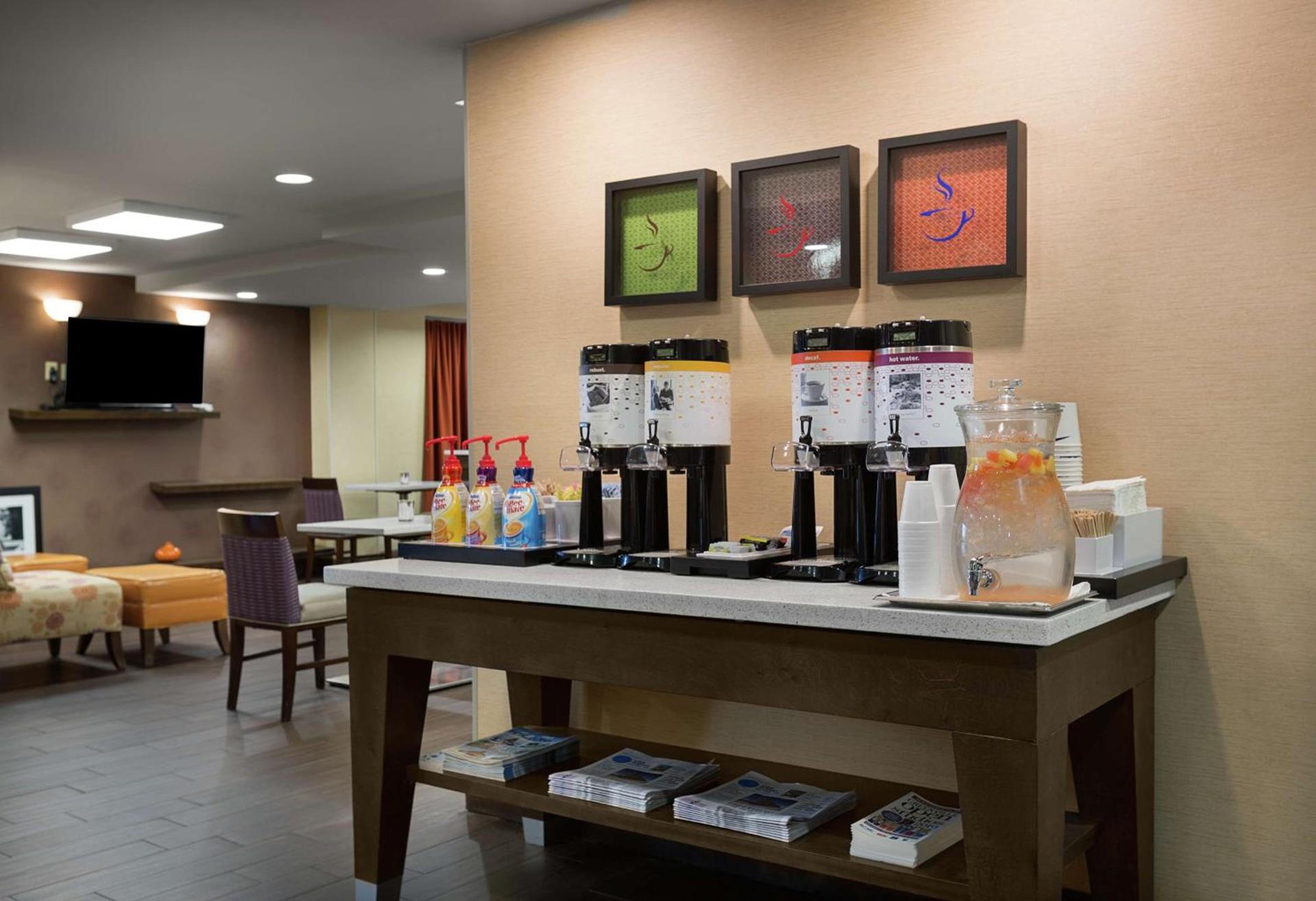 Hampton Inn Greenville/Travelers Rest photo 10