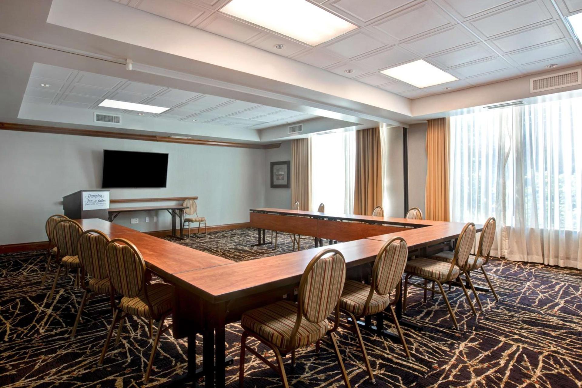 Hampton Inn & Suites Greenville-Downtown-Riverplace photo 45
