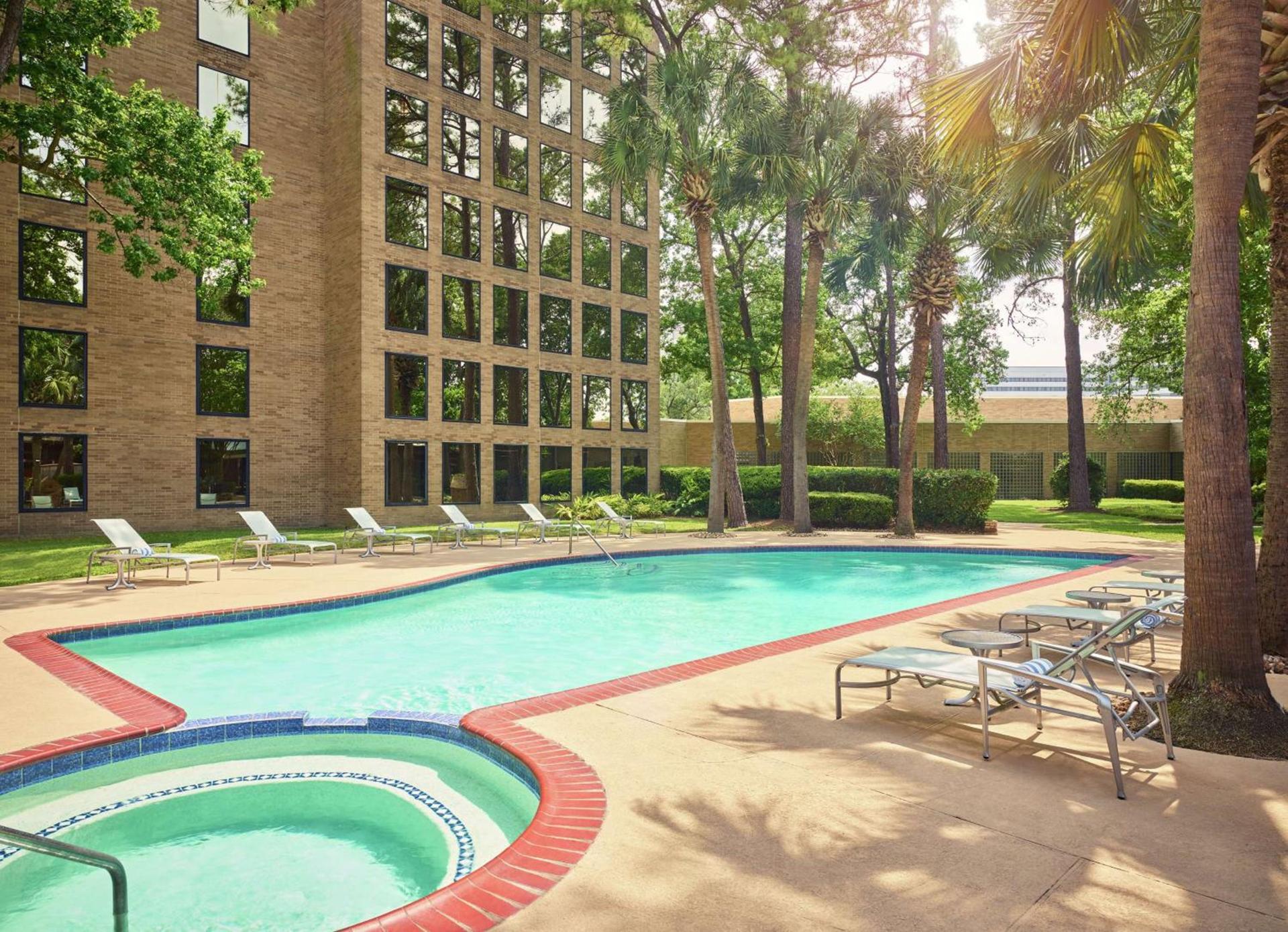 DoubleTree by Hilton Houston Intercontinental Airport photo 6