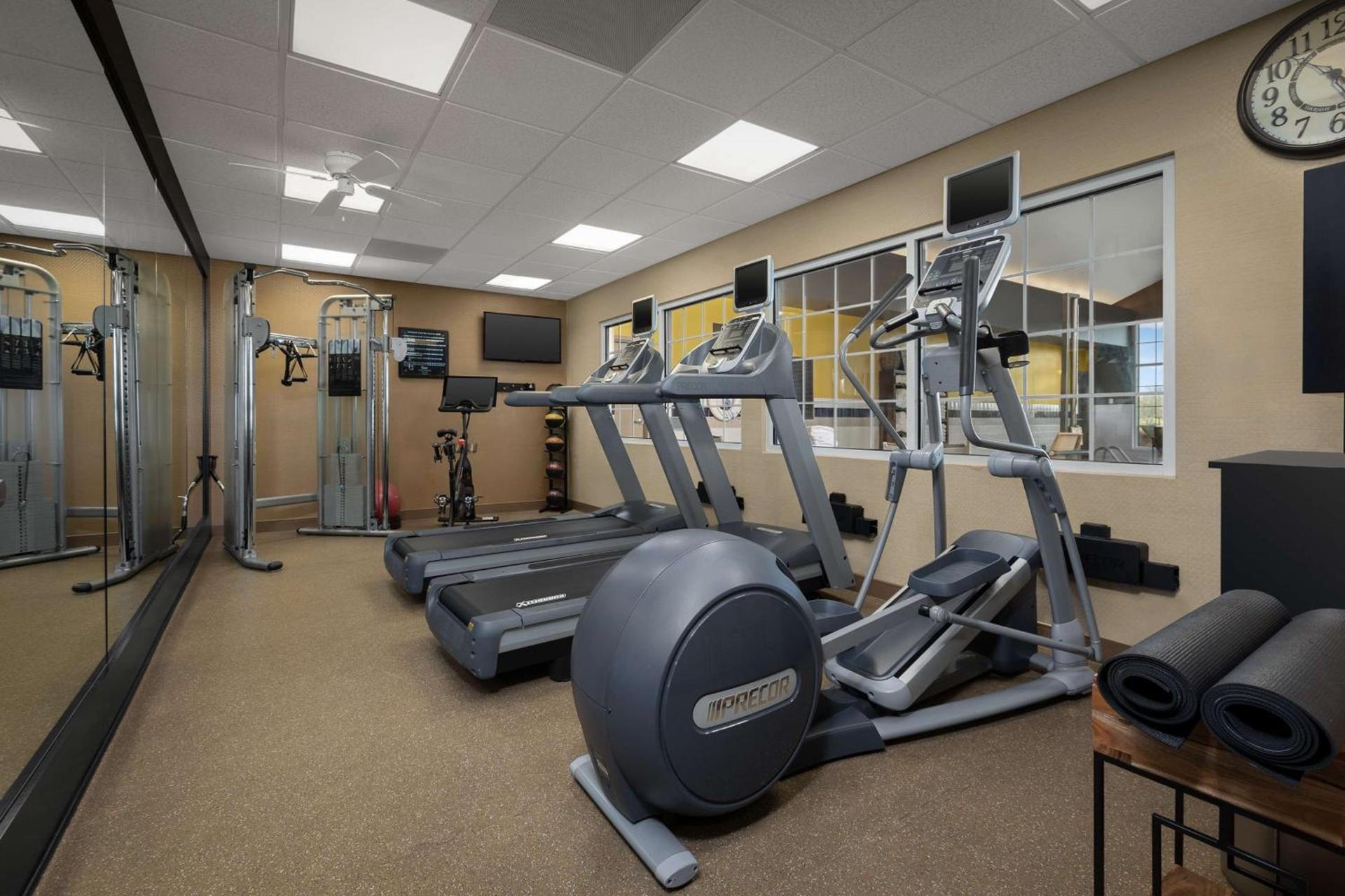 Homewood Suites by Hilton at The Waterfront photo 20