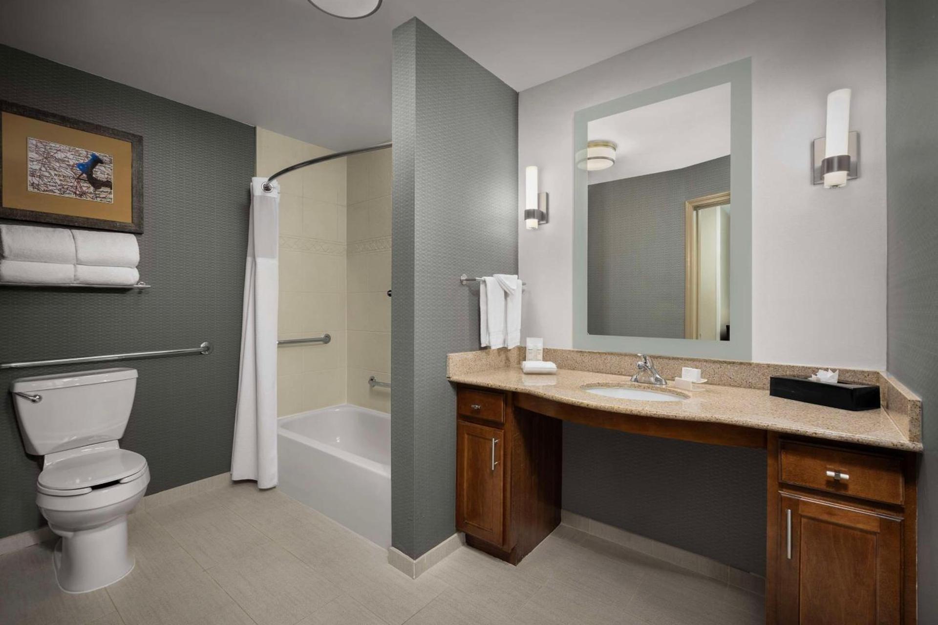 Homewood Suites by Hilton at The Waterfront photo 21