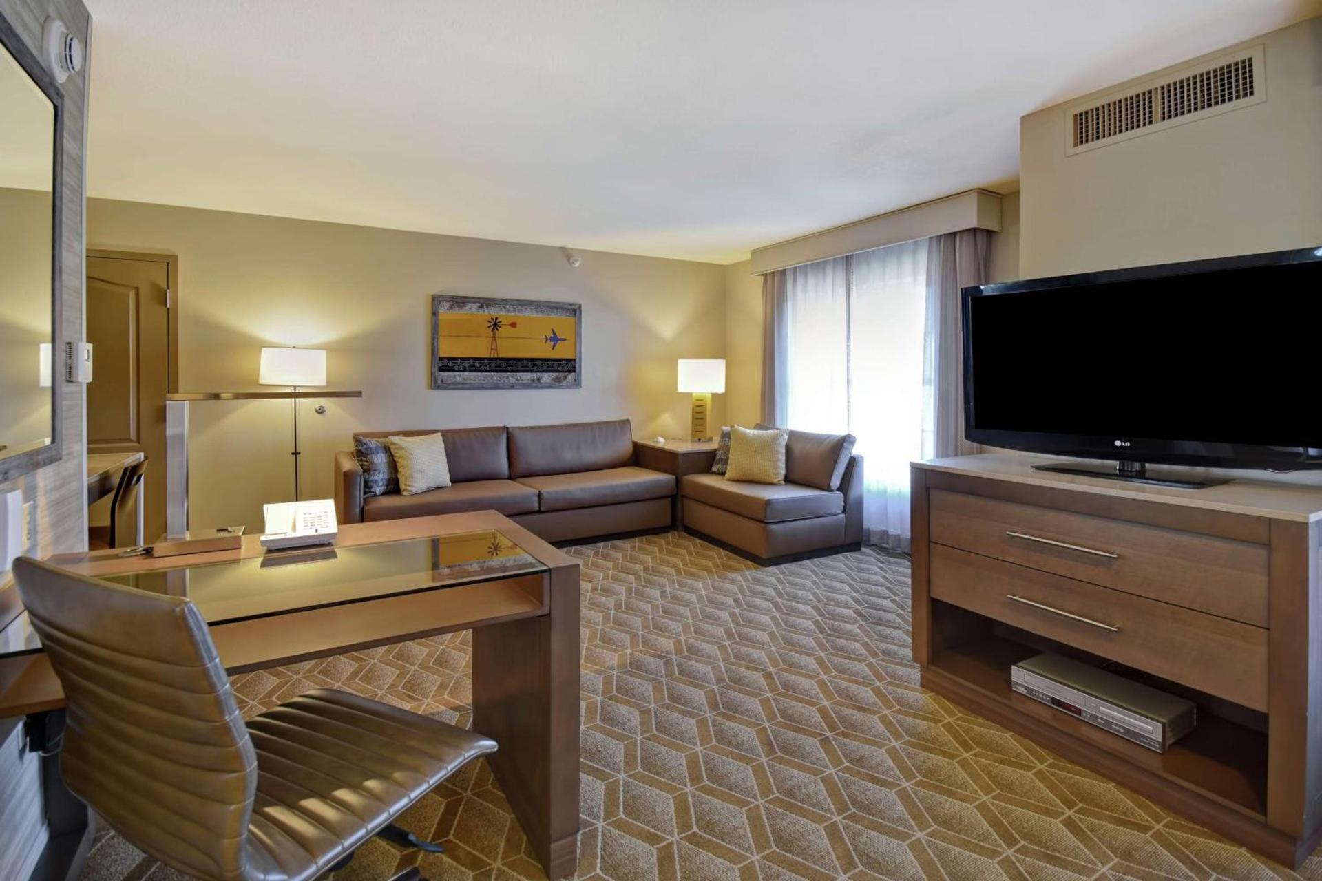 Homewood Suites by Hilton at The Waterfront photo 43
