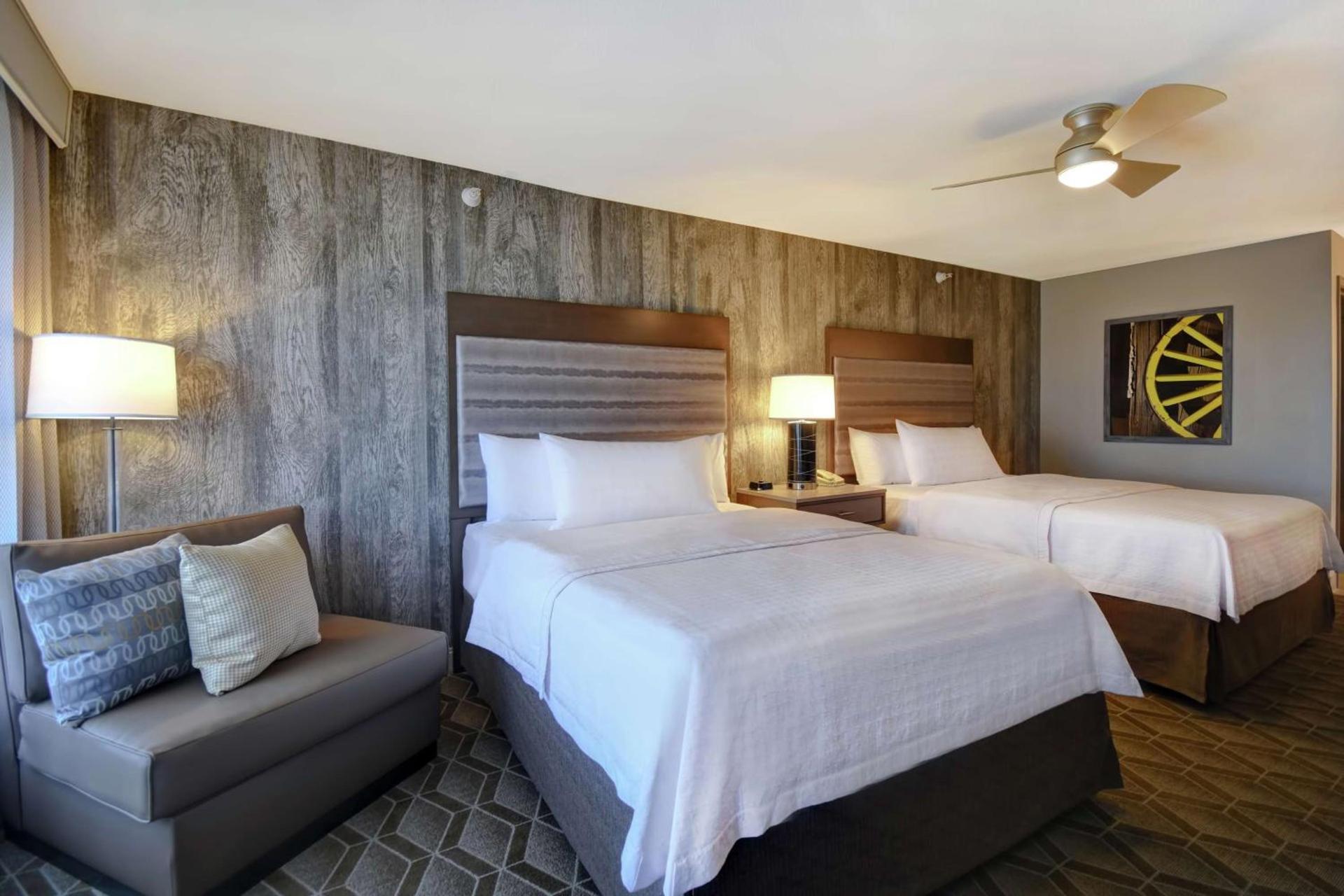 Homewood Suites by Hilton at The Waterfront photo 45