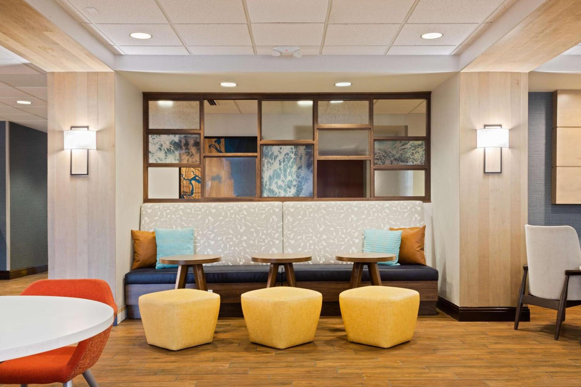 Hampton Inn Jacksonville-I-295 East/Baymeadows photo 4