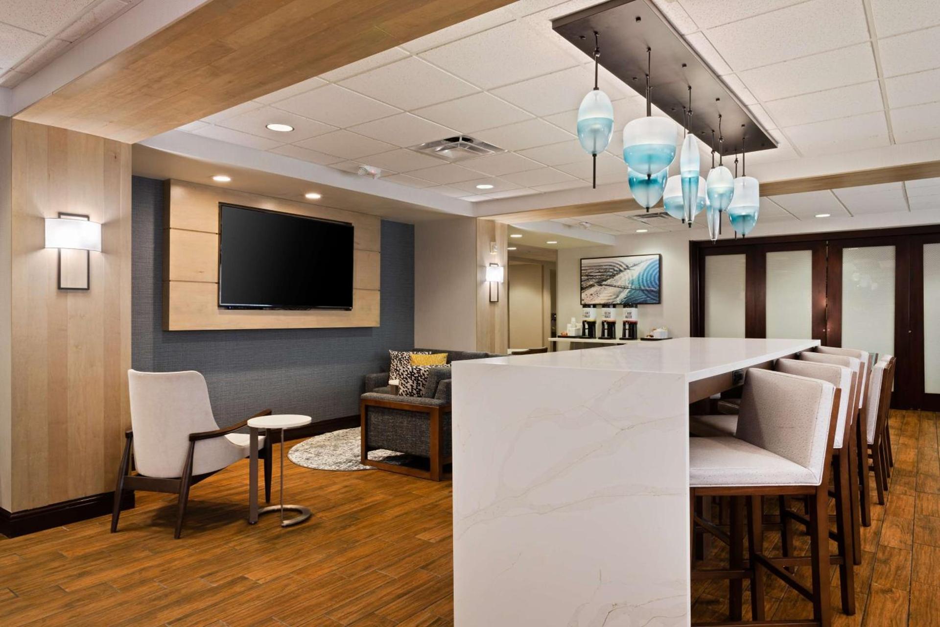 Hampton Inn Jacksonville-I-295 East/Baymeadows photo 5